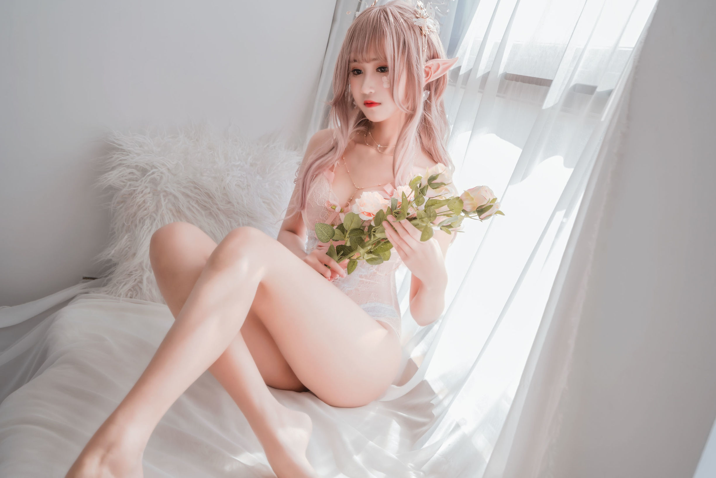 コスプレ福利] 微博妹子三度_69 - エルフの緊身衣