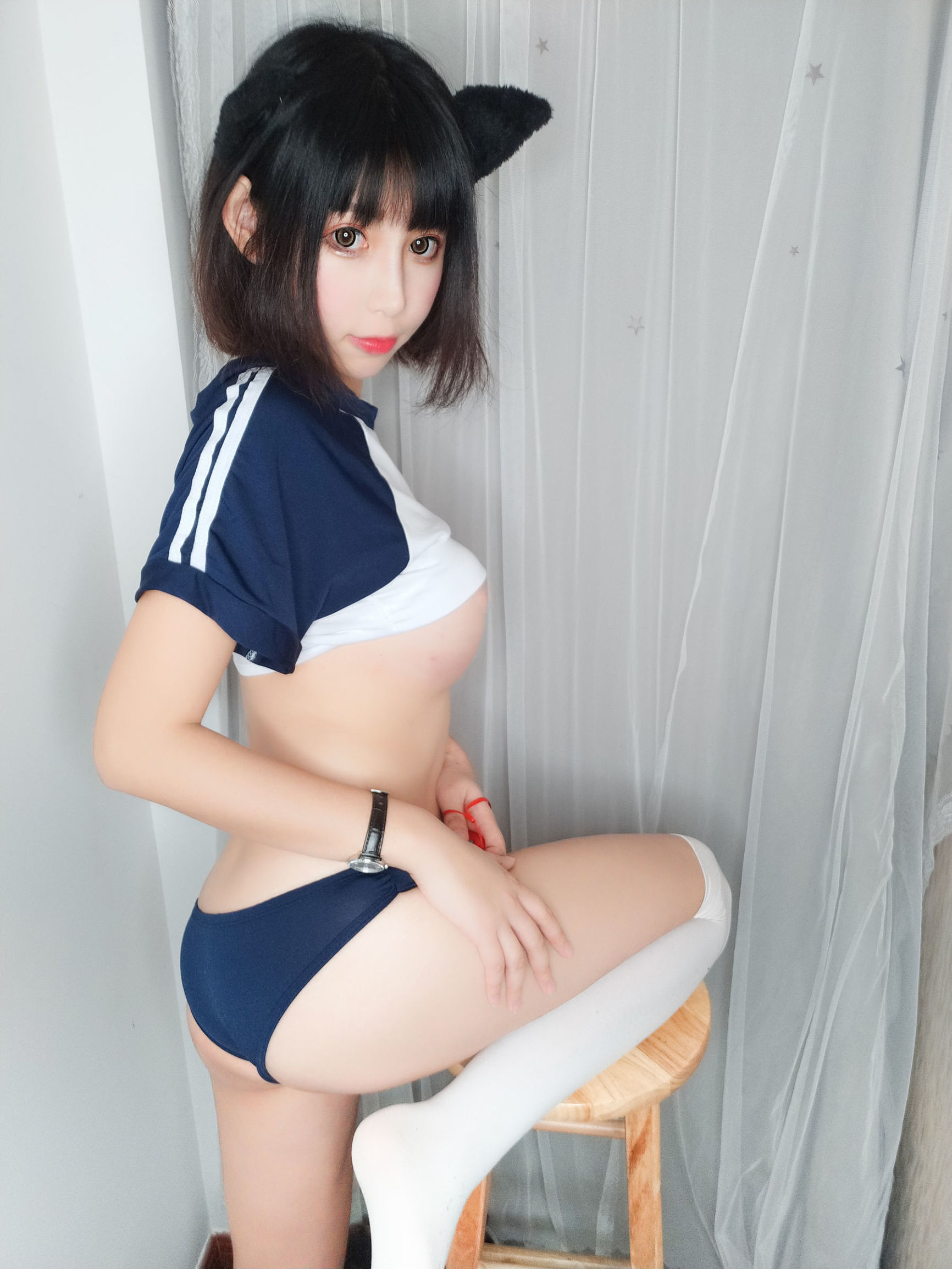 コスプレ福利] ウェイボの妹子 小酥酱 - 体操服
