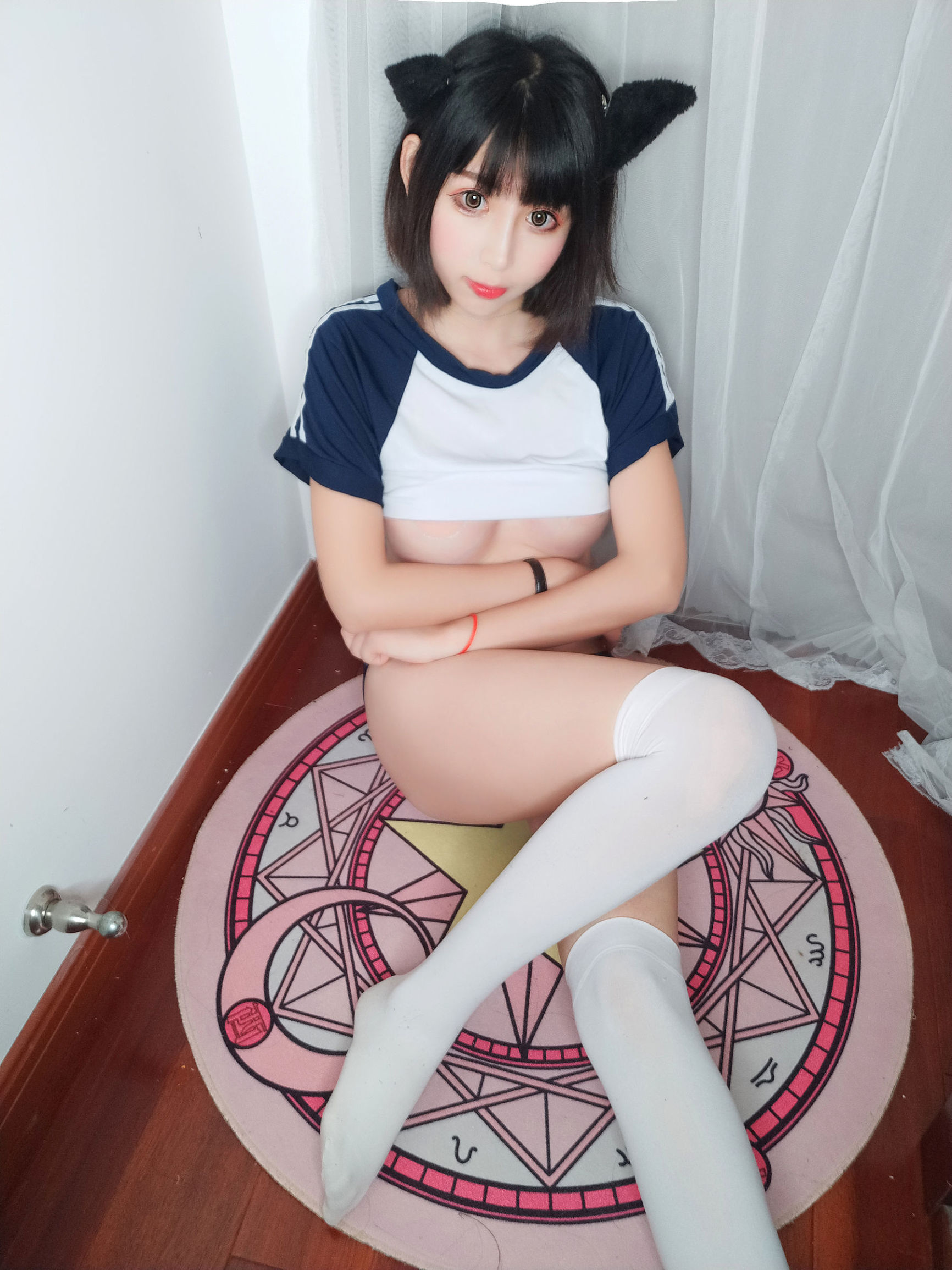 コスプレ福利] ウェイボの妹子 小酥酱 - 体操服