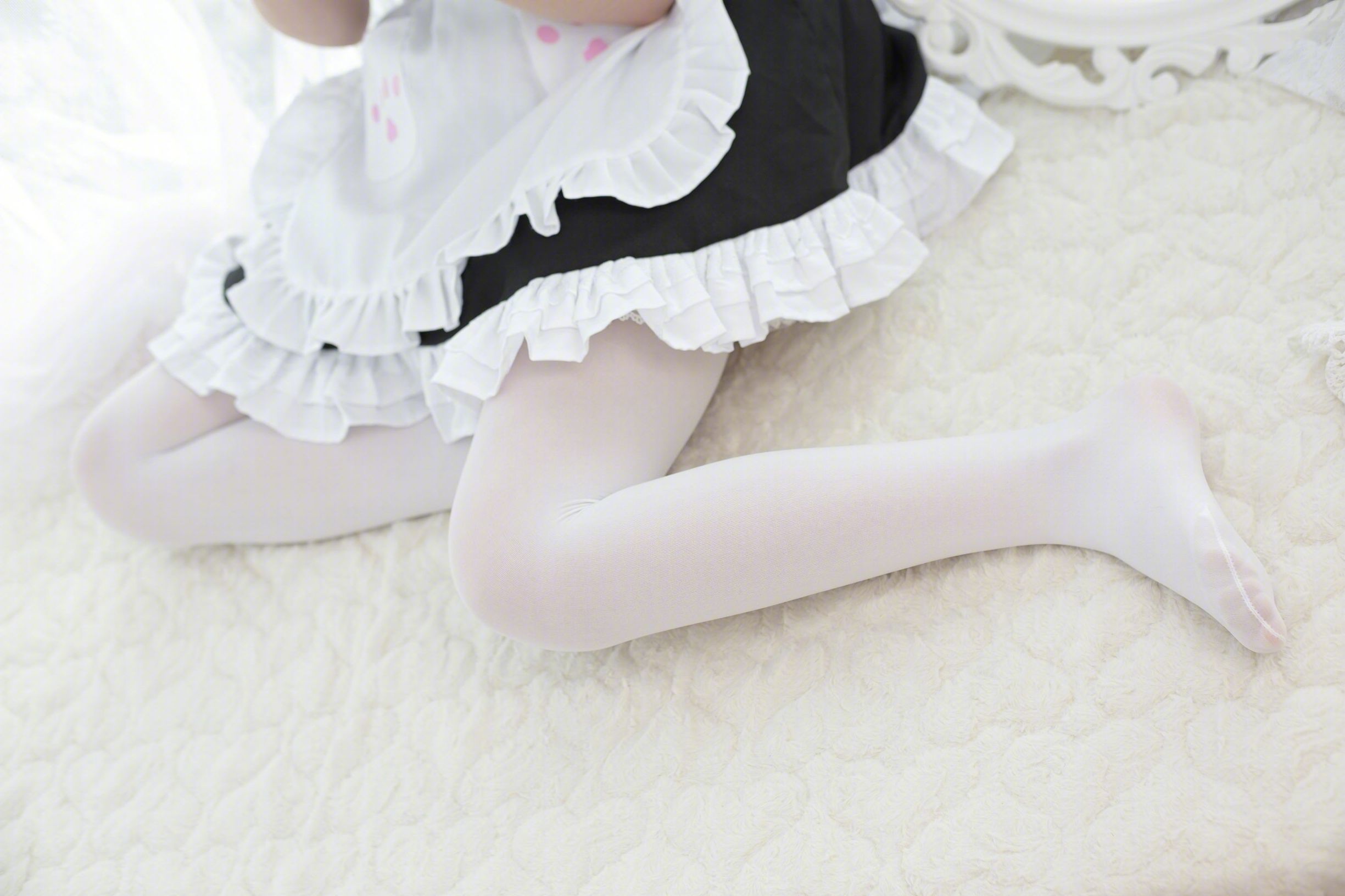 コスプレ特典] 私はnekoじゃない - 白ストッキングメイド