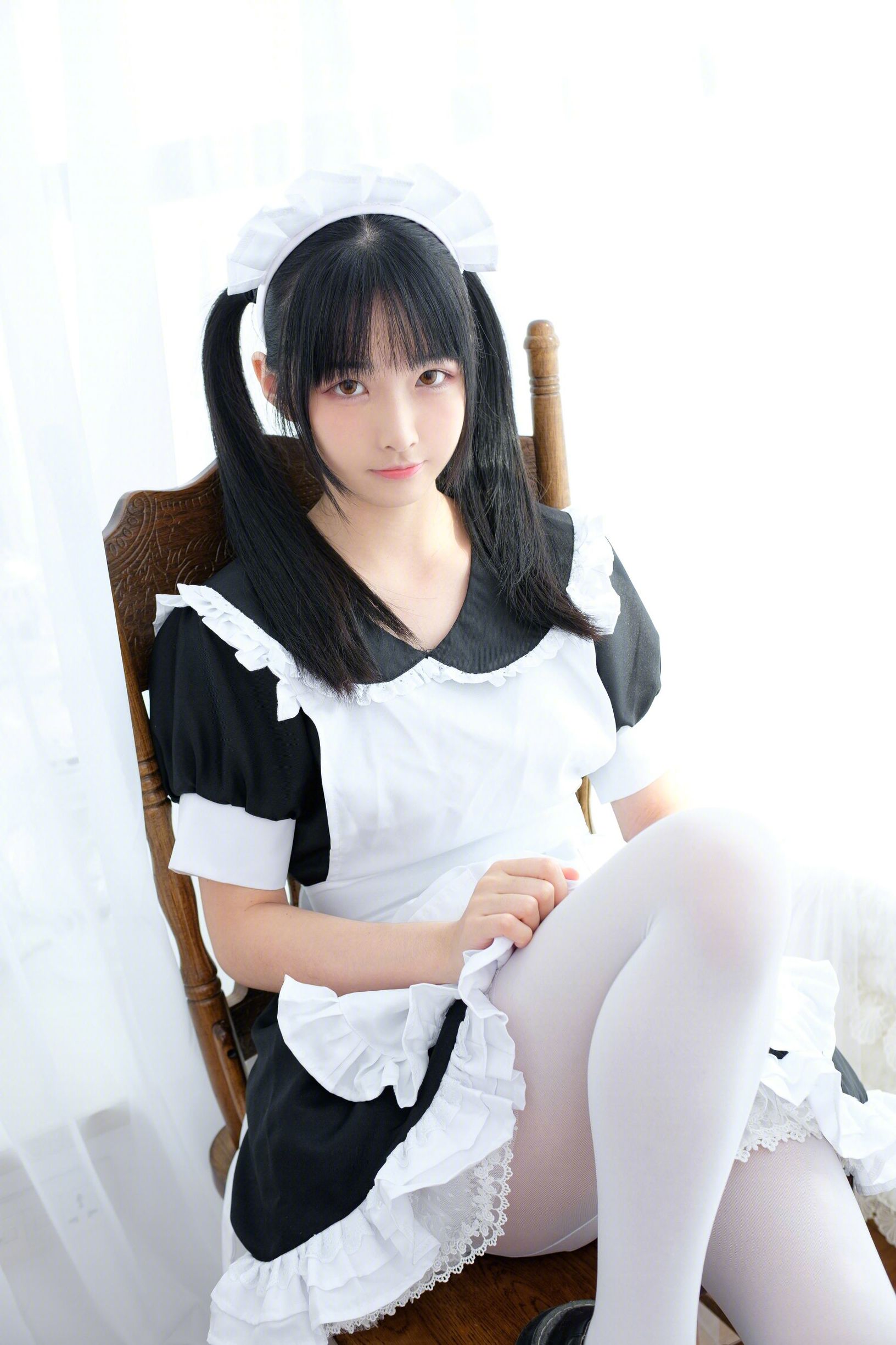 コスプレ特典] 私はnekoじゃない - 白ストッキングメイド