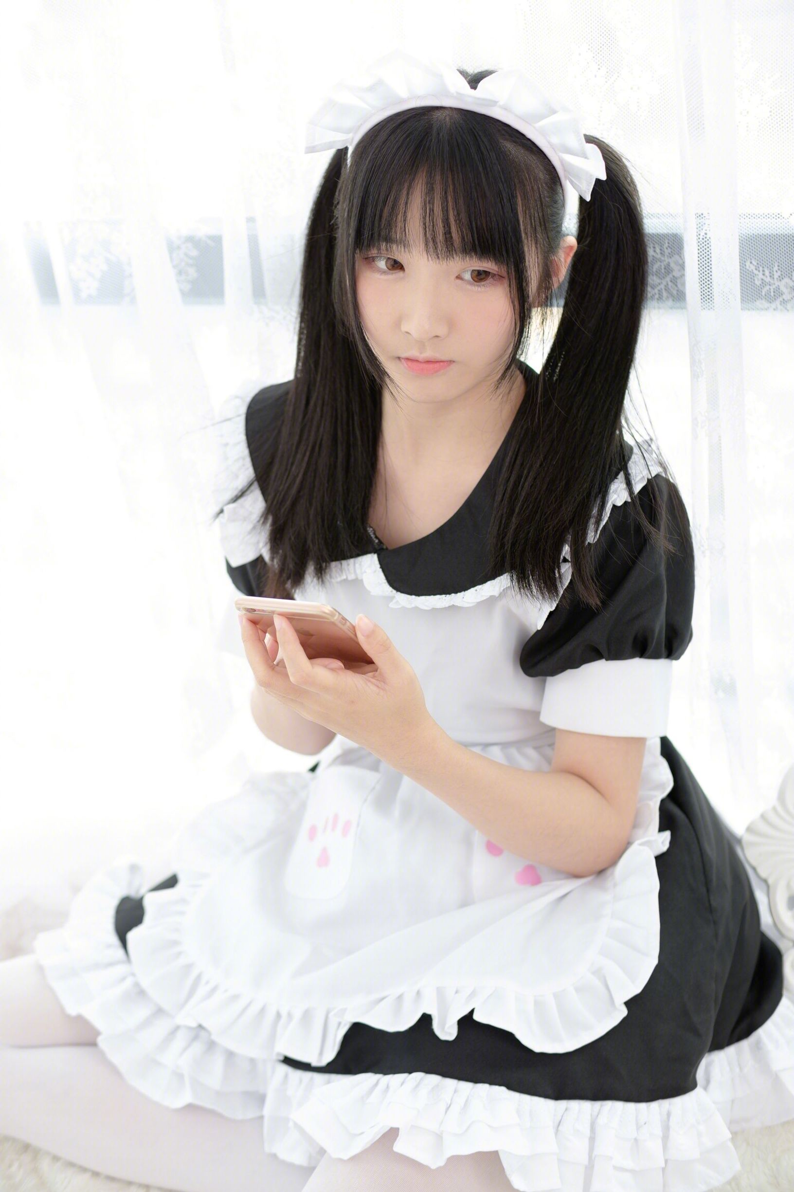 コスプレ特典] 私はnekoじゃない - 白ストッキングメイド