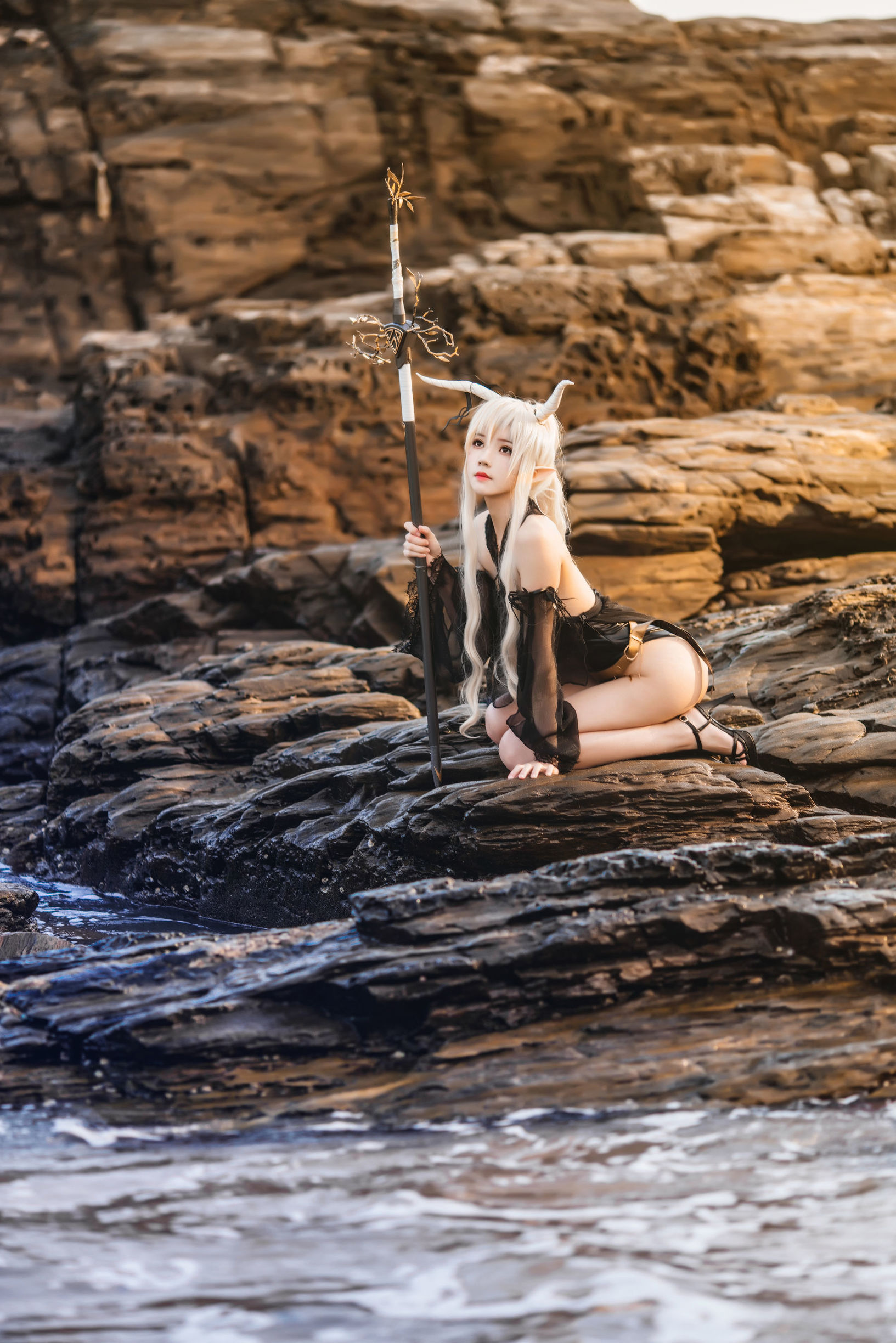 COS Welfare] Sakurato Meow - The Shining Swimsuit