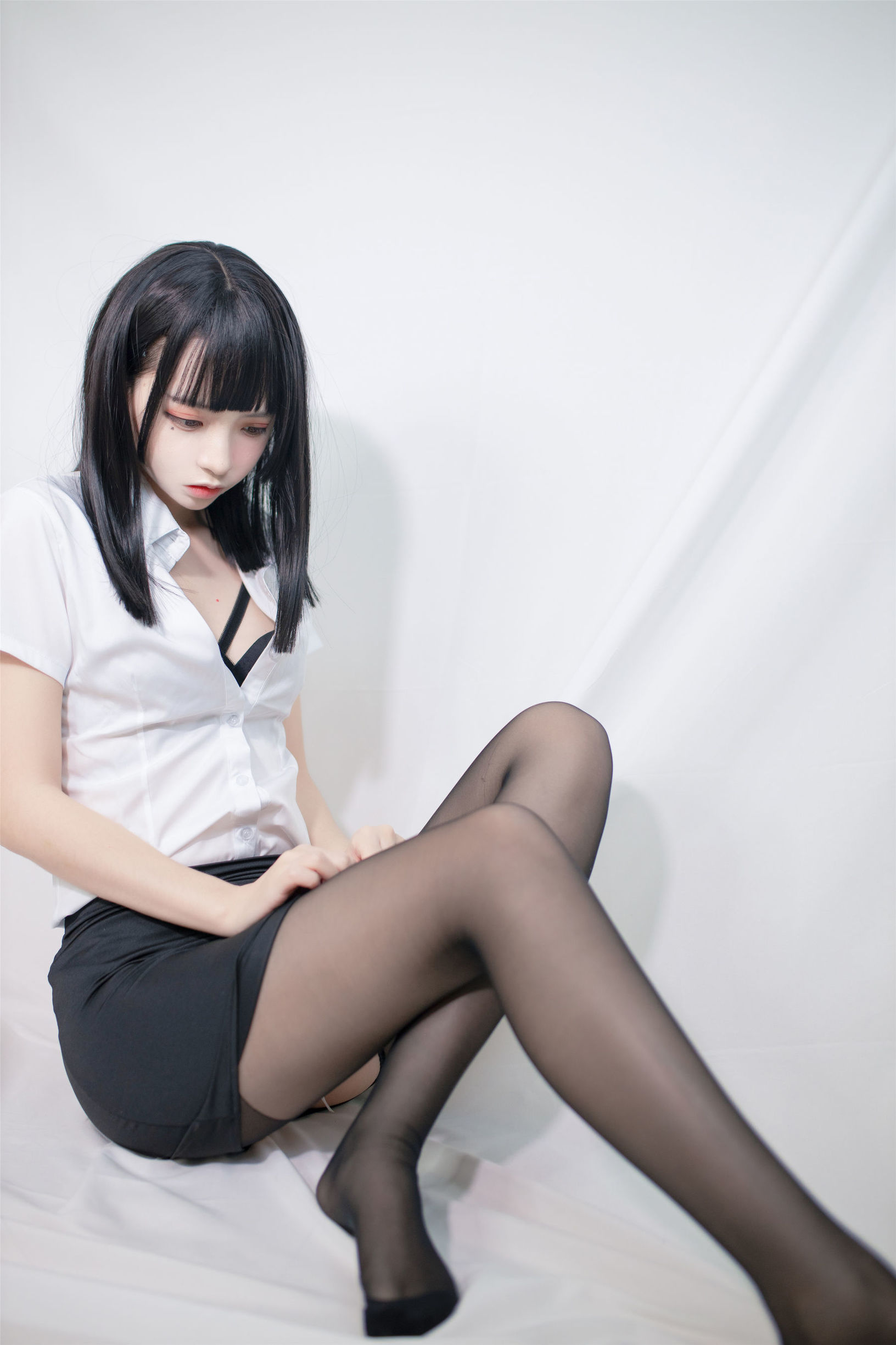 コスプレ特典] フォン・マオSS - OL制服