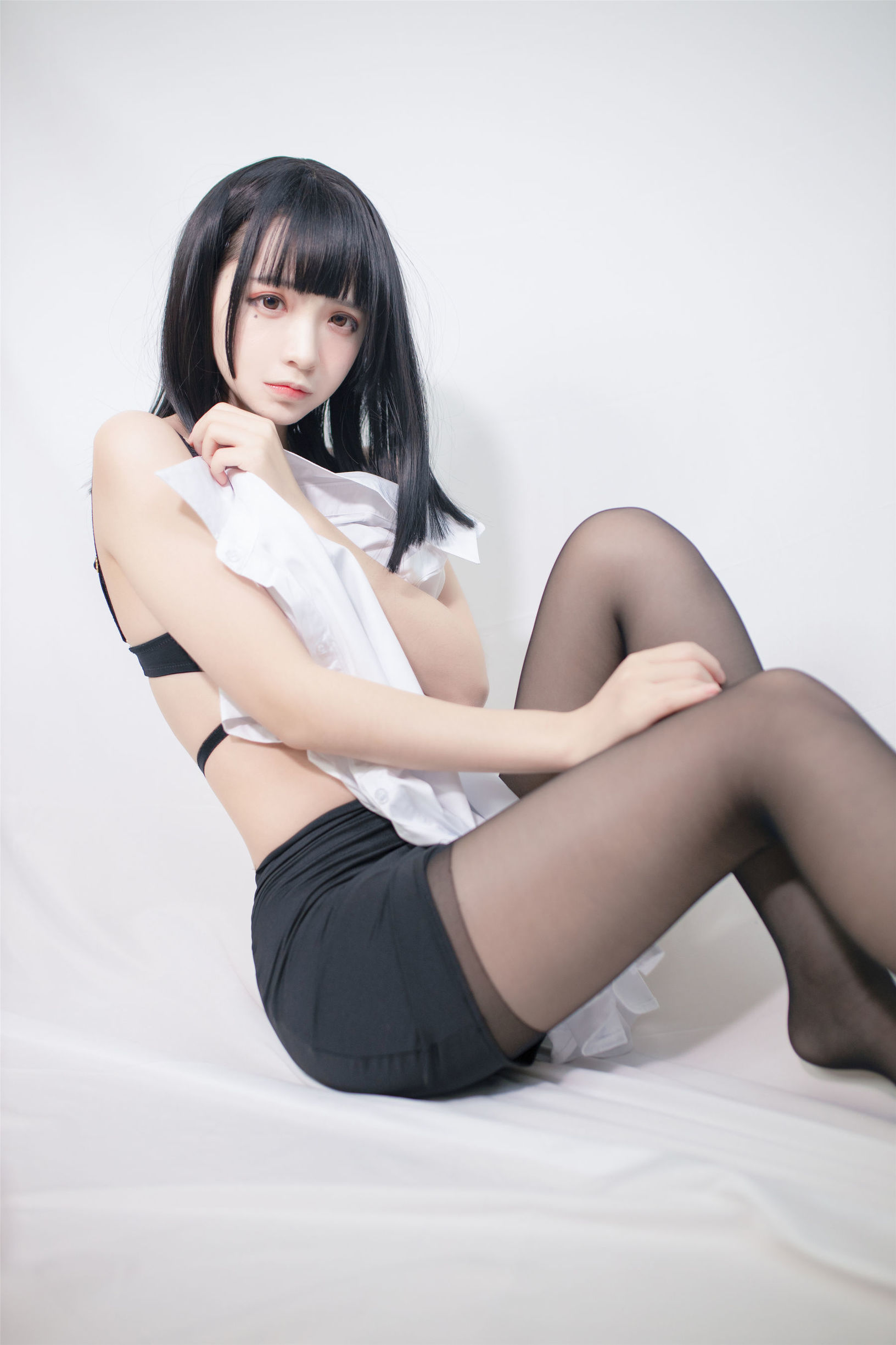 コスプレ特典] フォン・マオSS - OL制服