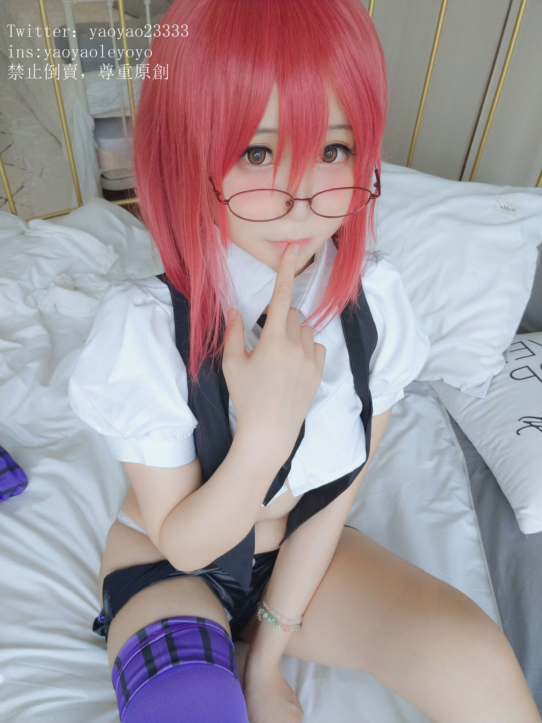 COS Phúc lợi] Cô gái dễ thương Coser Yoyo - Phù thủy