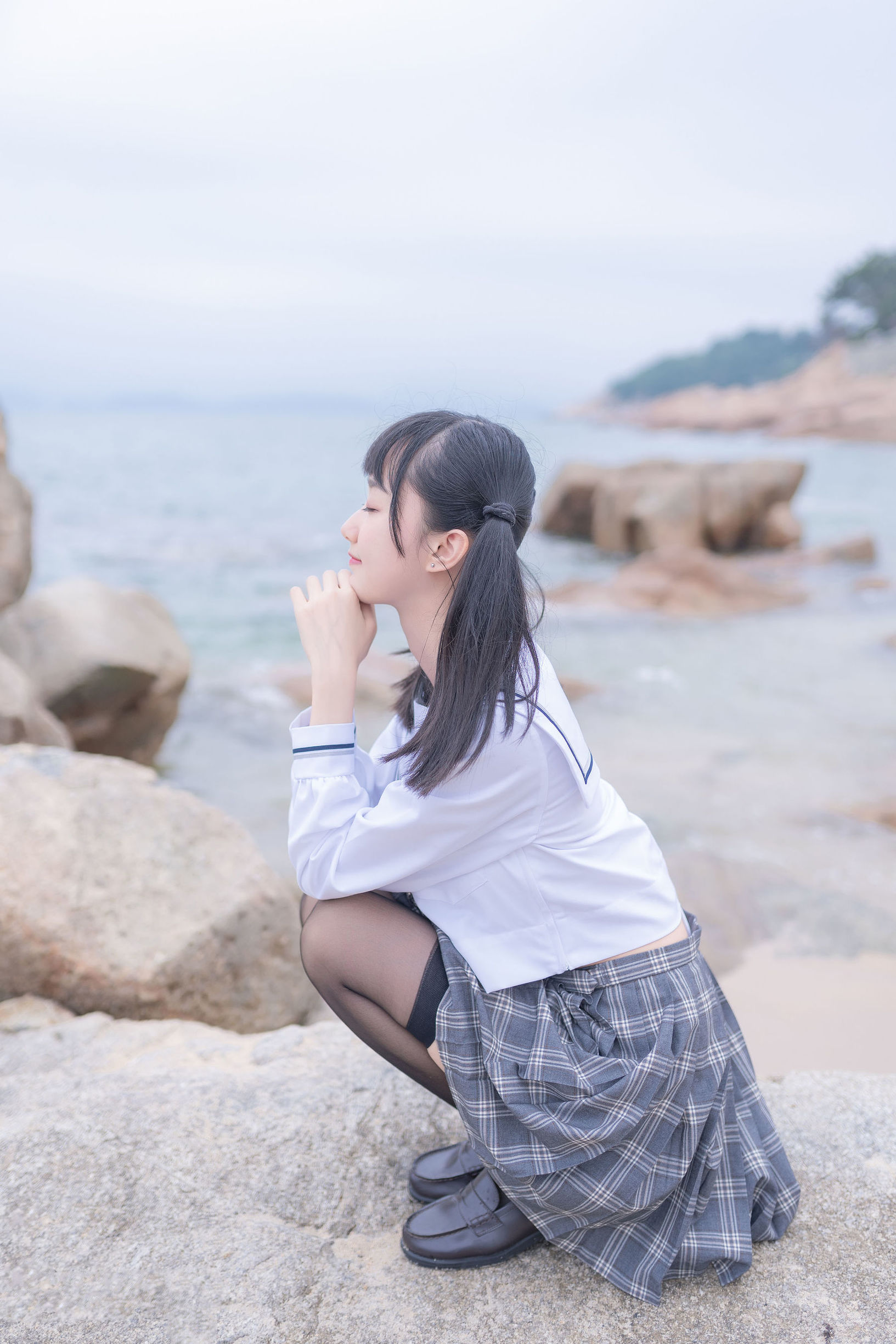COS福利] 萌系小姐姐木綿綿OwO - 海邊JK