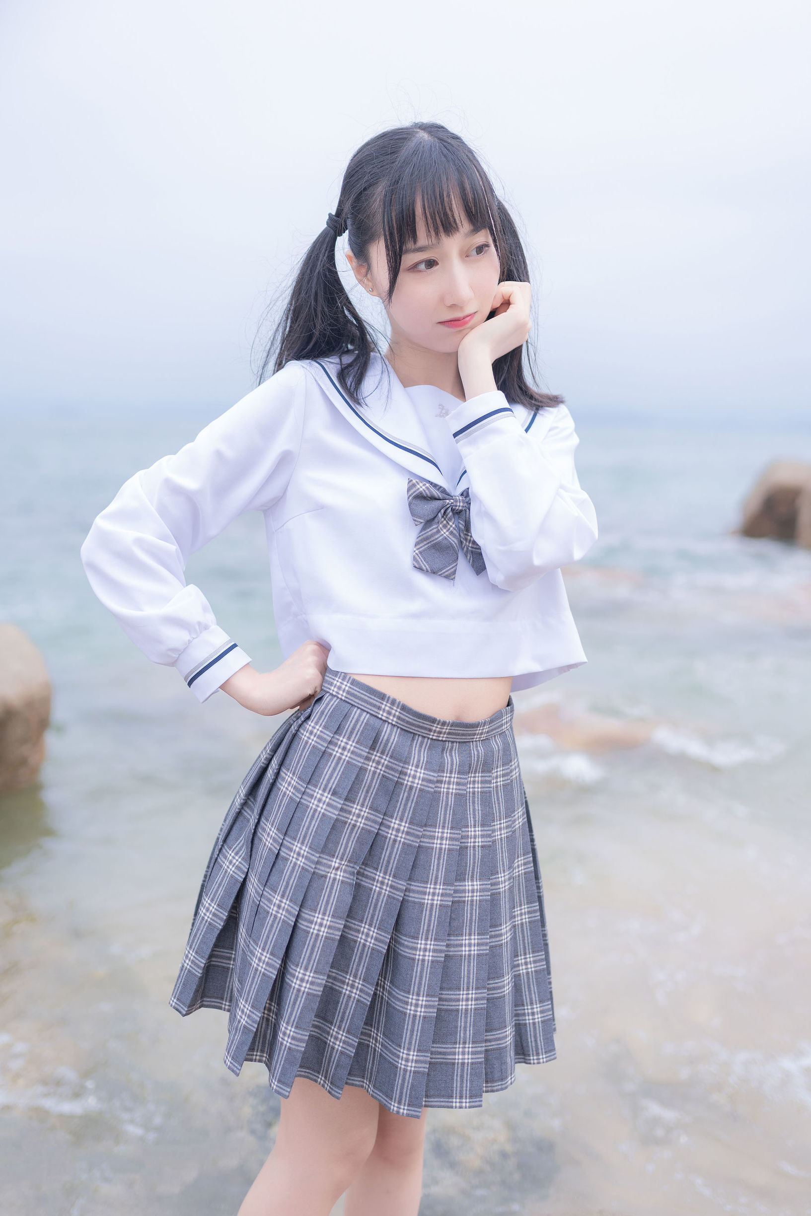 COS福利] 萌系小姐姐木綿綿OwO - 海邊JK
