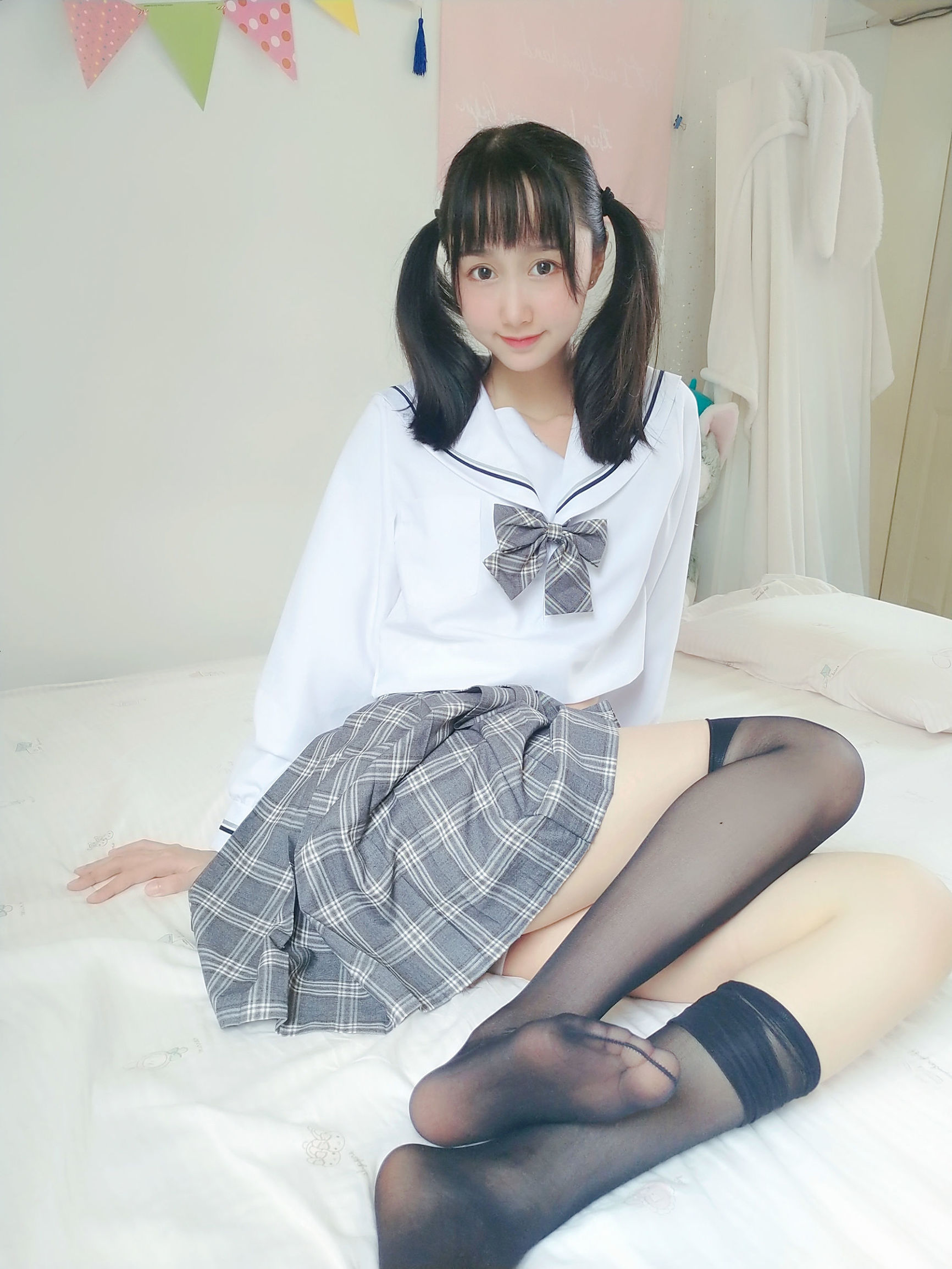 Cosplay Welfare] Moe-style Miss Sister MuMianMian OwO - Gray Plaid JK