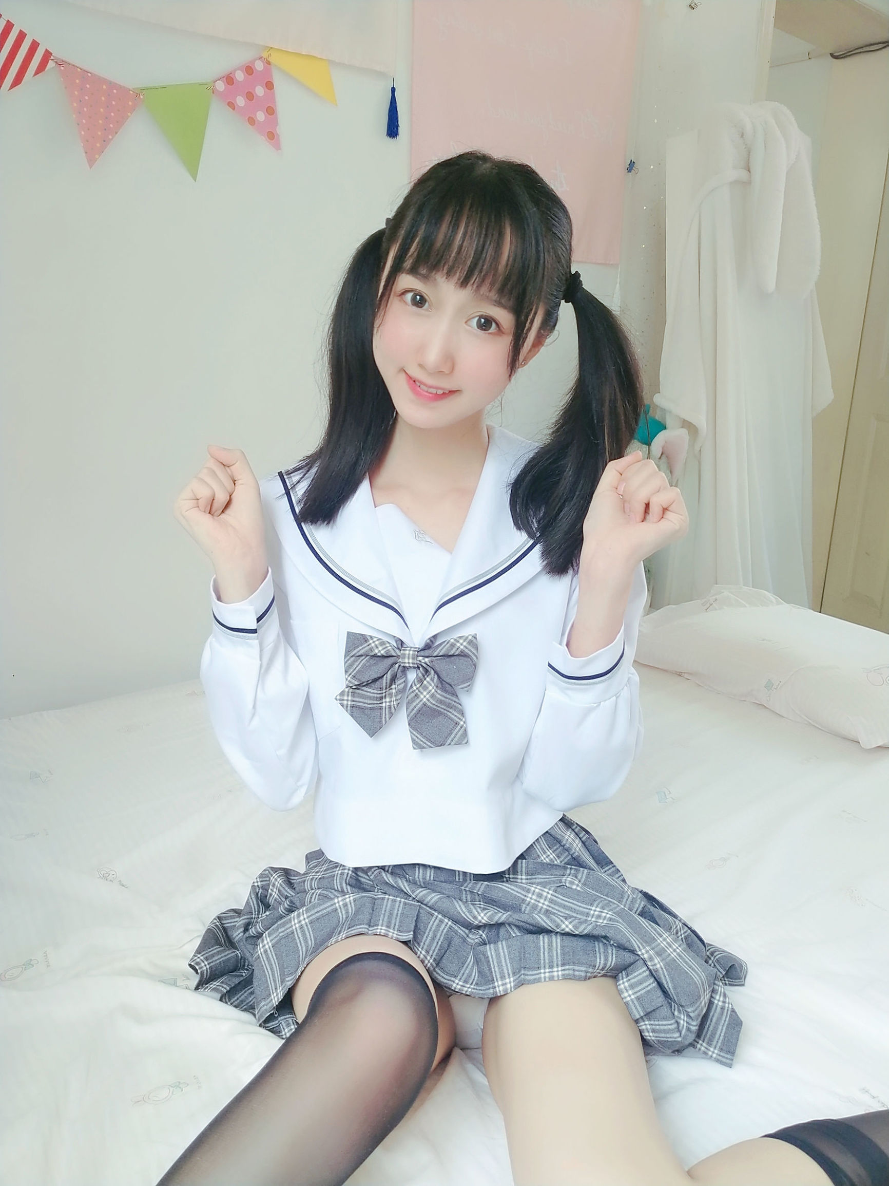 Cosplay Welfare] Moe-style Miss Sister MuMianMian OwO - Gray Plaid JK