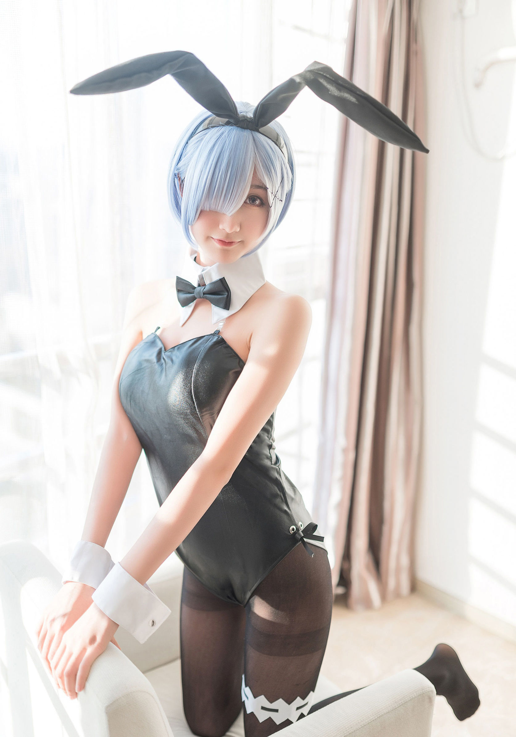 Cosplay Phúc Lợi] Cô Gái Moe Hệ Mộc Miên Miên OwO - Rem Bunny Girl