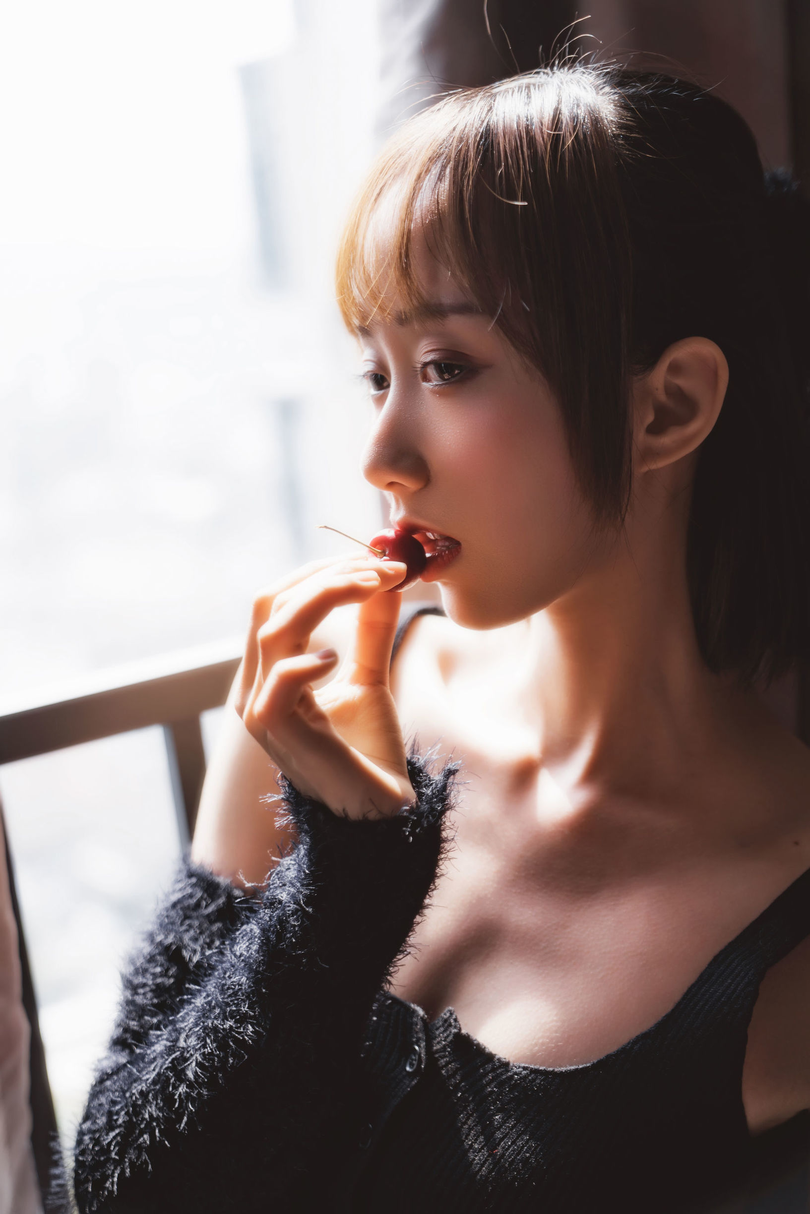 COS福利] 萌系小姐姐木绵绵OwO - 黑絲私房A
