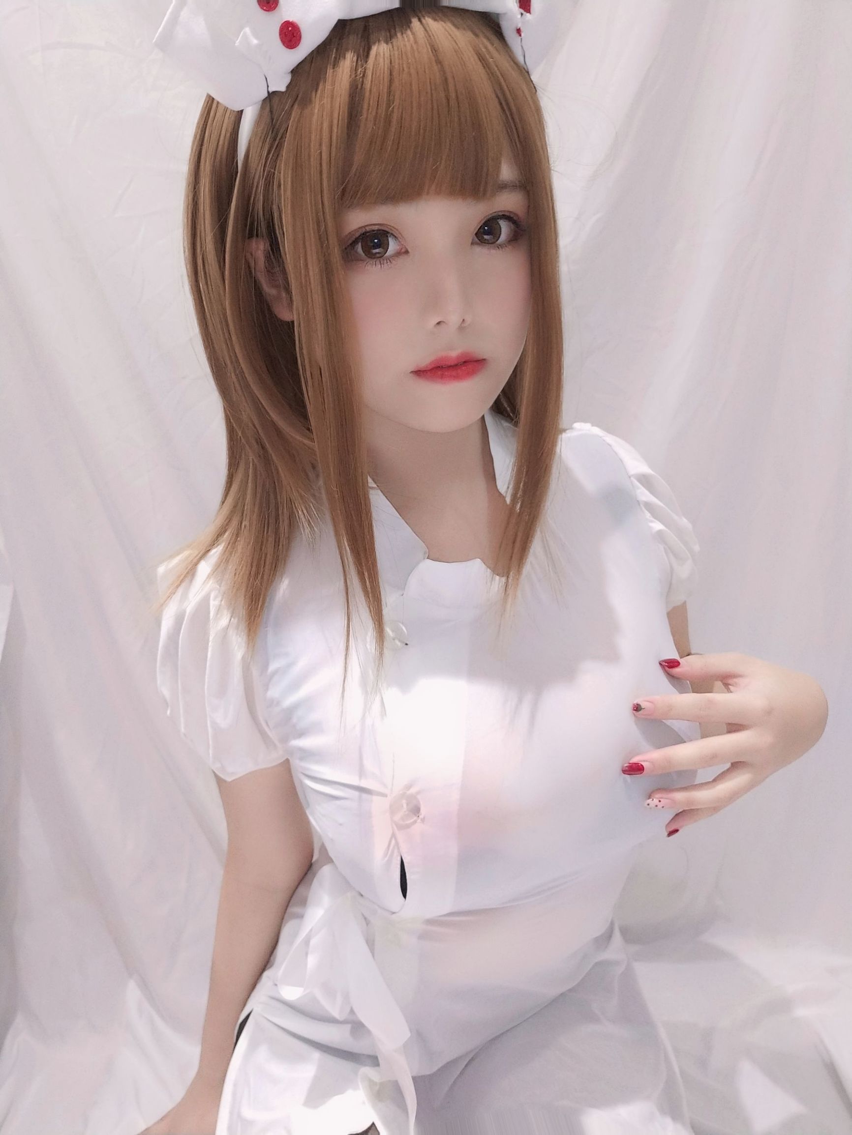 COS Phúc lợi] Chị gái hệ moe Honey Cat Qiu - Y tá nhỏ