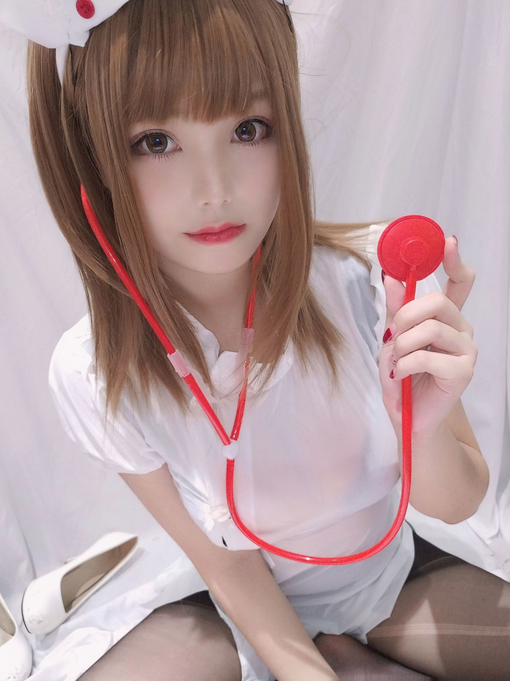 COS Phúc lợi] Chị gái hệ moe Honey Cat Qiu - Y tá nhỏ