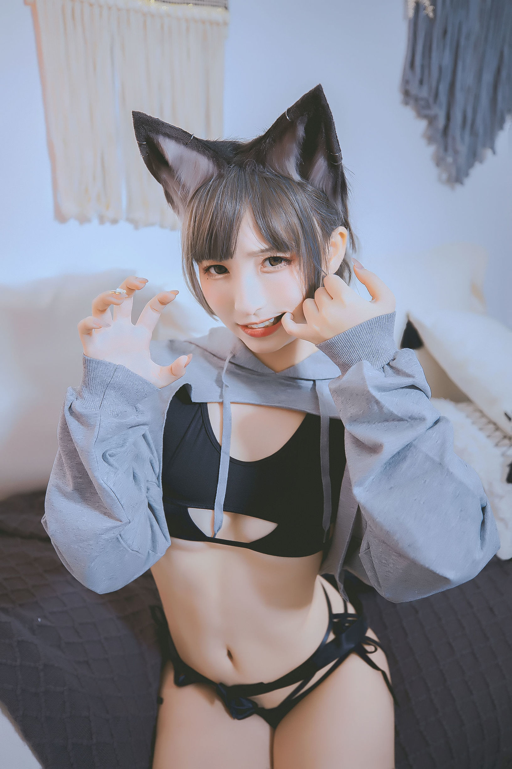 Cosplay Welfare]  belle ta Kagura Ban Mahiro's Dangerous Ear - Wolf Girl & Bunny Girl
