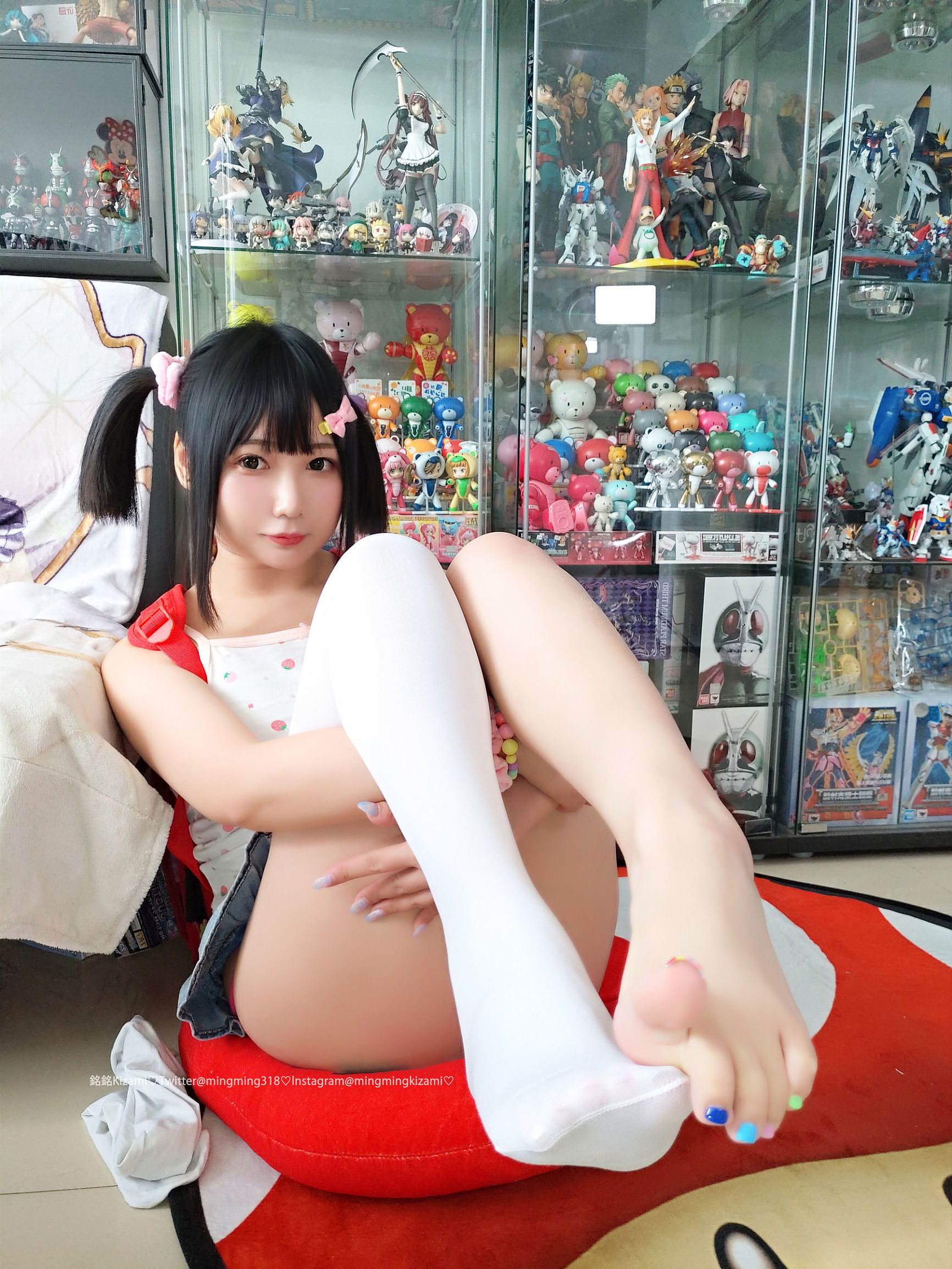 COS Welfare] Ming Ming Kizami Selfie Vol.24 Two-Dimensional Girl