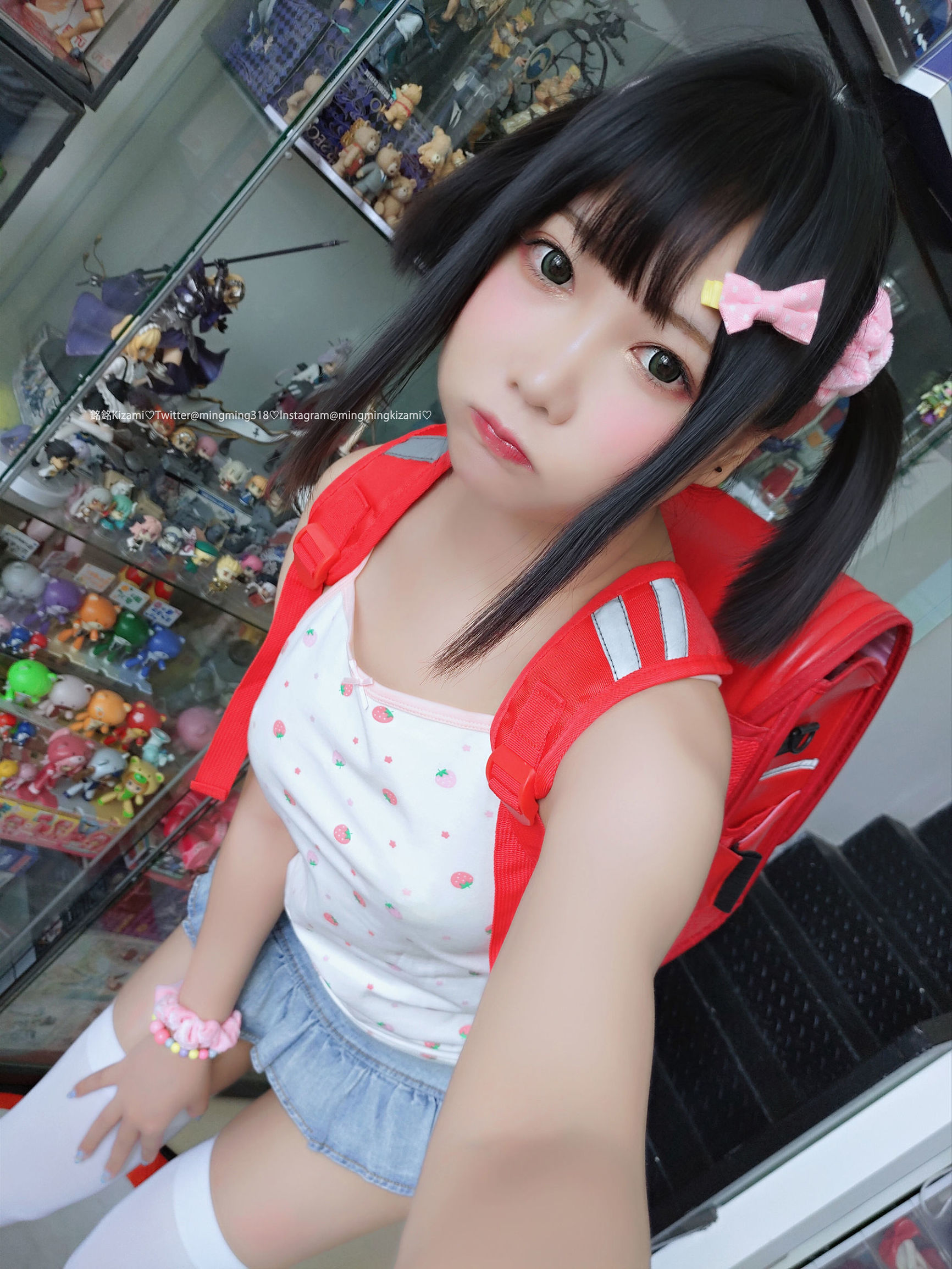 COS福利] 銘銘基薩米 自拍Vol.24 二次元少女