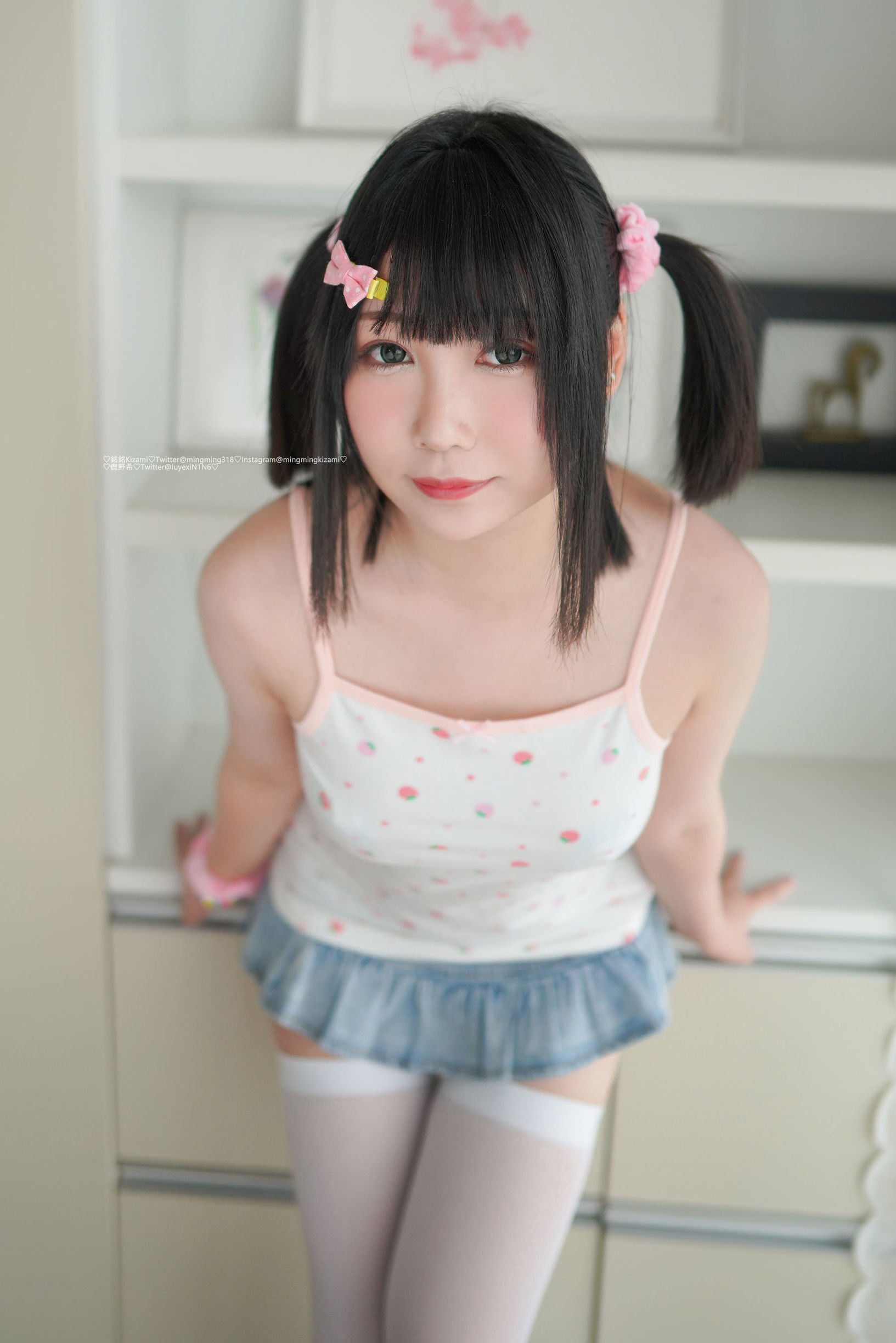 コス福利] メイメイKizami Vol.25 姉妹絲情
