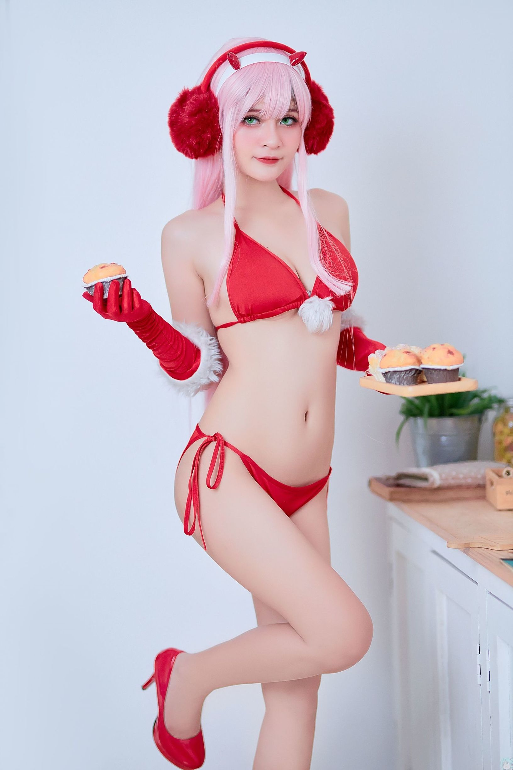Cosplay Welfare] Azami - Zero Two Christmas