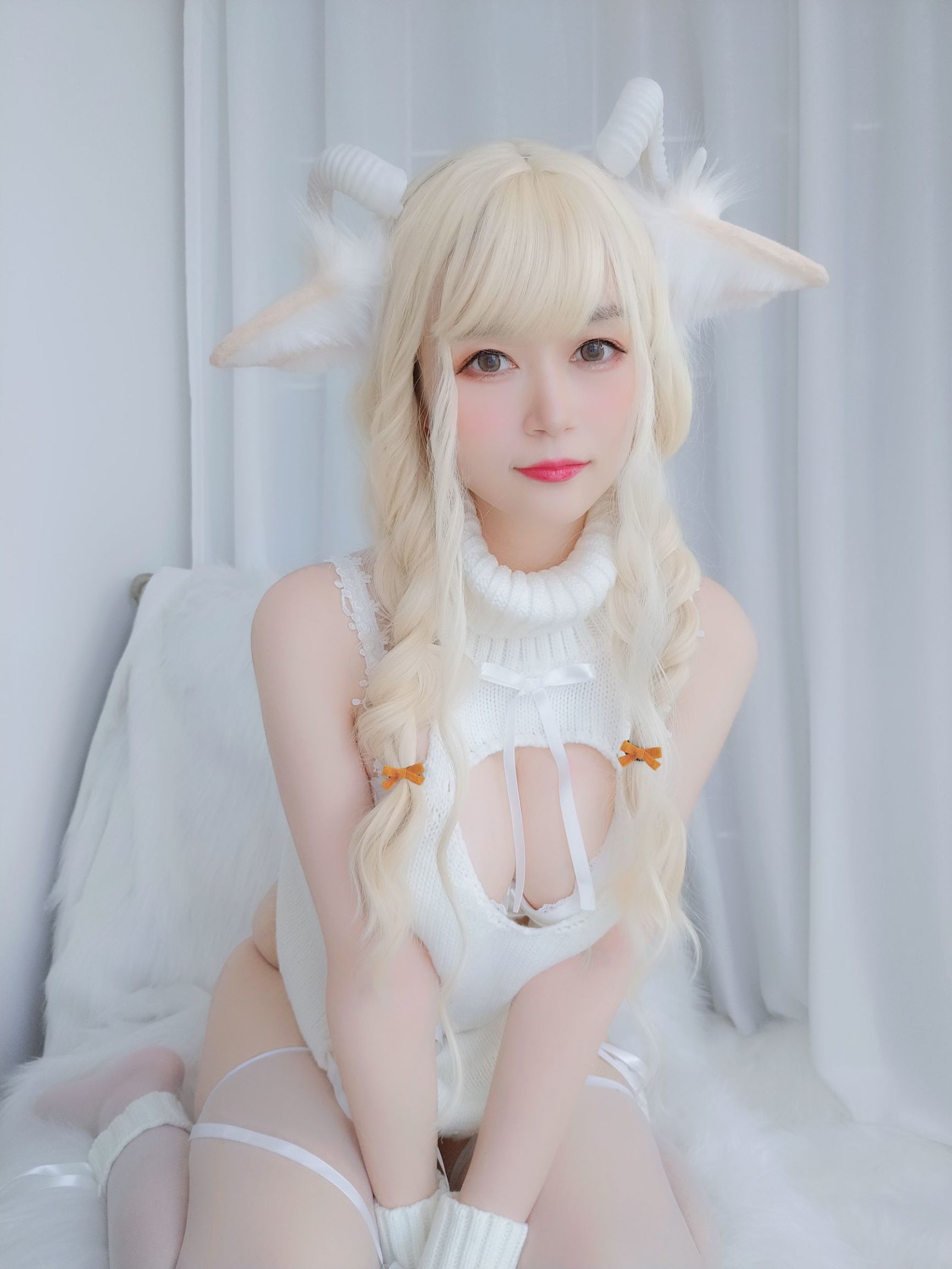 コスプレ福利] Coserさん白銀 - シャオバイヤン
