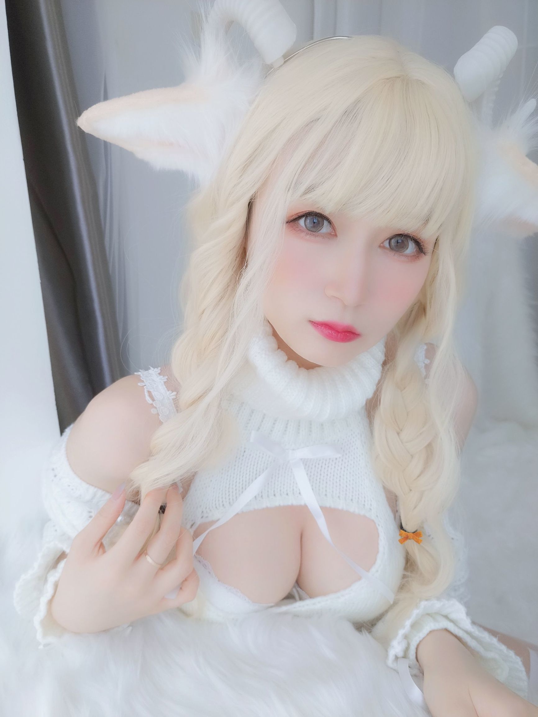COS Phúc lợi] Coser Cô Bạc - Tiểu Bạch Dương