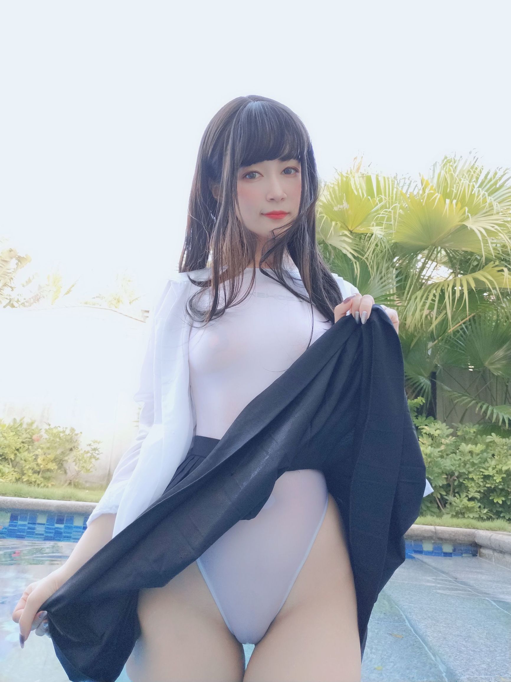 COS Welfare] Coser Xiaojie Baiyin - Swimming Lesson