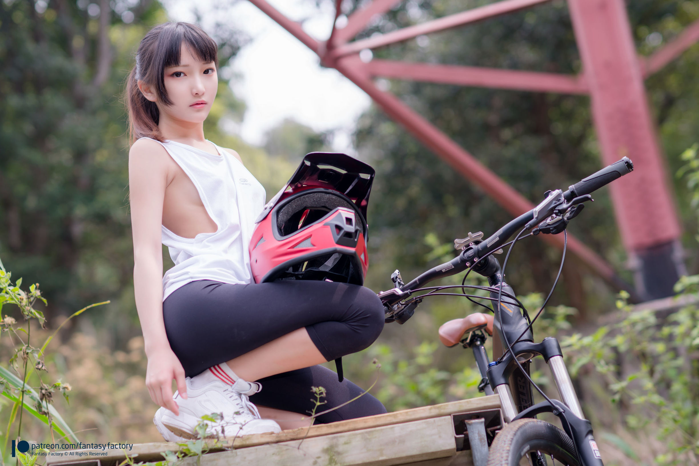 小丁 单车少女 黑胶 情趣网衫 写真セット
