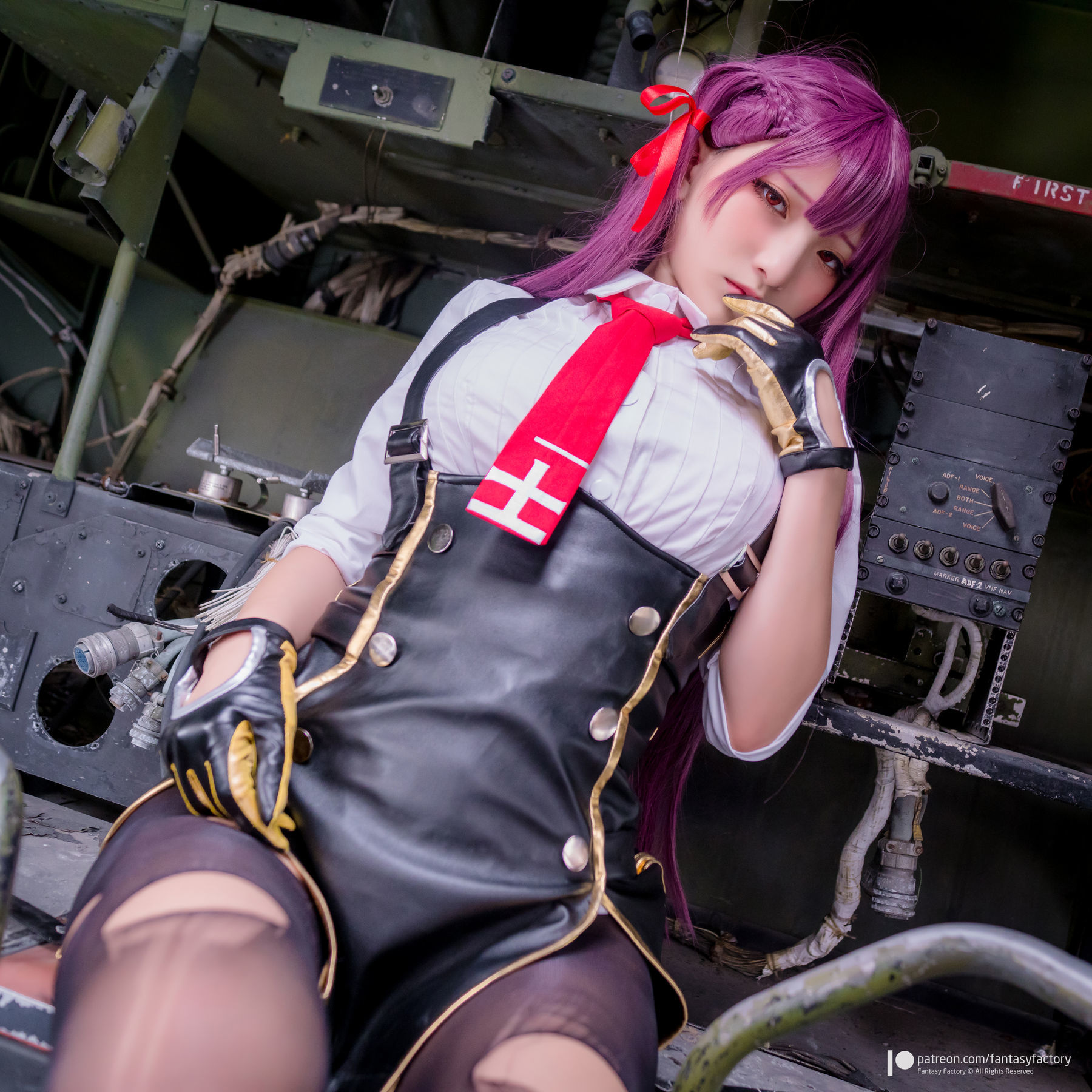 ファンタジー・ファクトリー] シャオディン・コスプレ - 黒ストッキング 黒ラテックス 女暗殺者