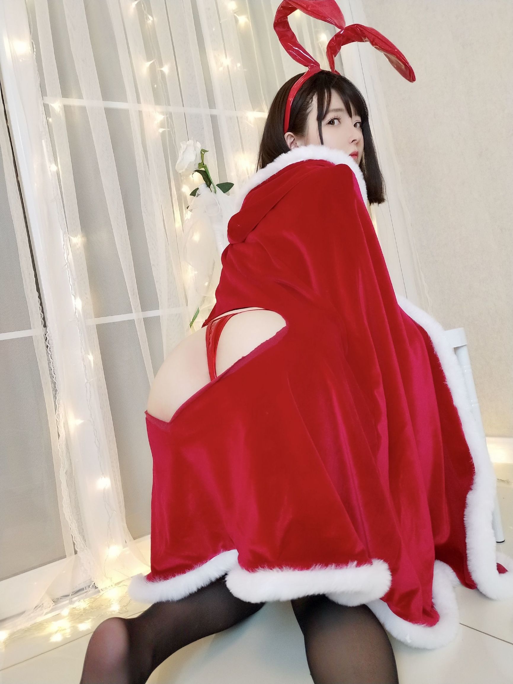イーショウヤンゼ クリスマスうさぎ