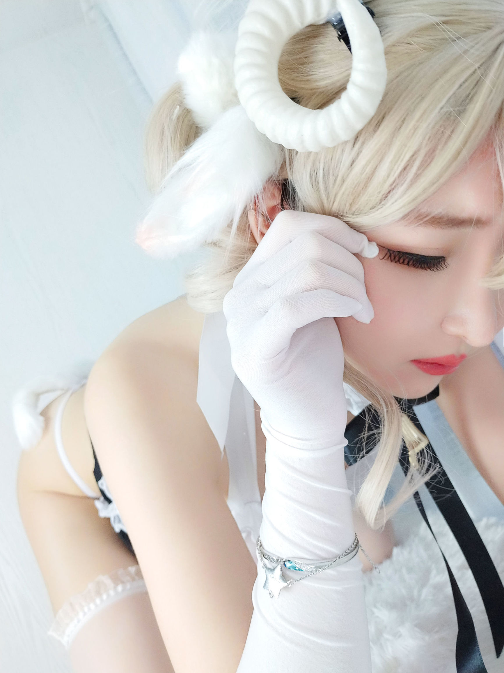 Yi Xiao Yang Ze Little Sheep