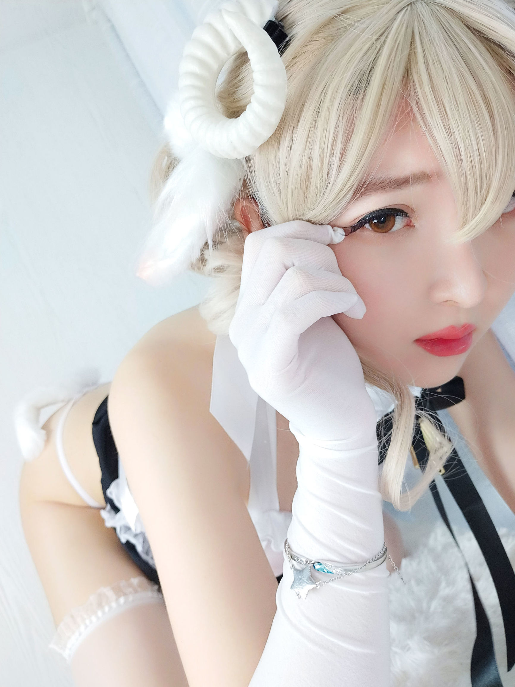 Yi Xiao Yang Ze Little Sheep
