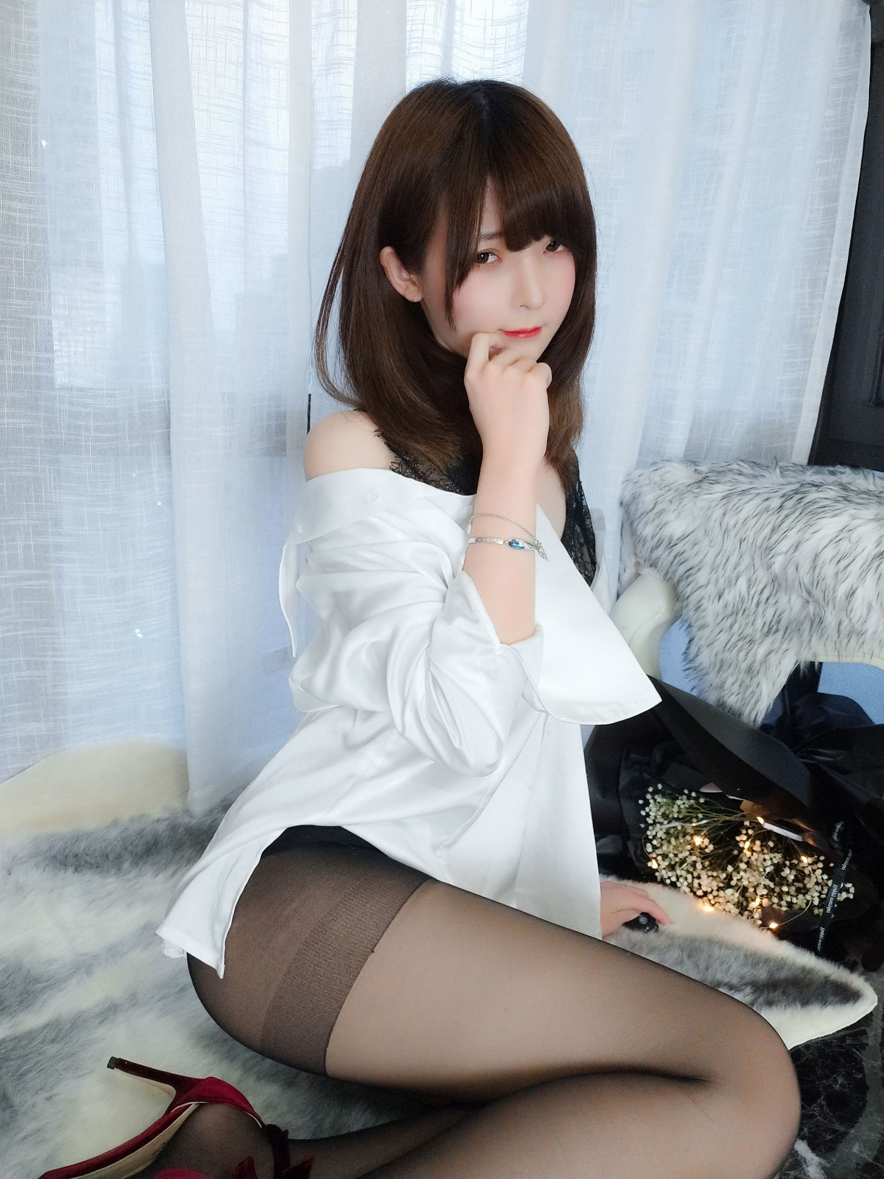 イーシャオヤンゼ が 彼女と デートする