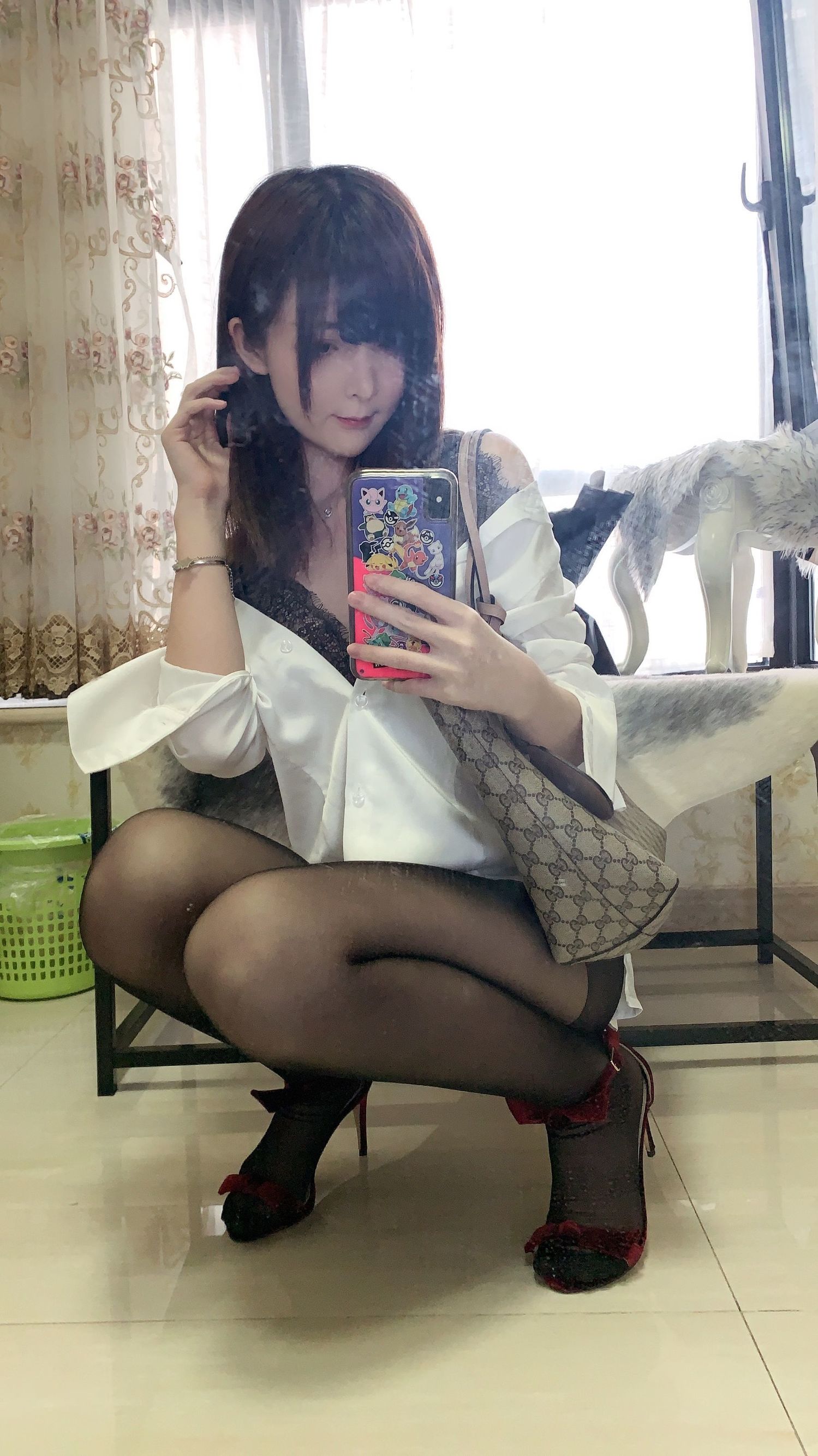 イーシャオヤンゼ が 彼女と デートする