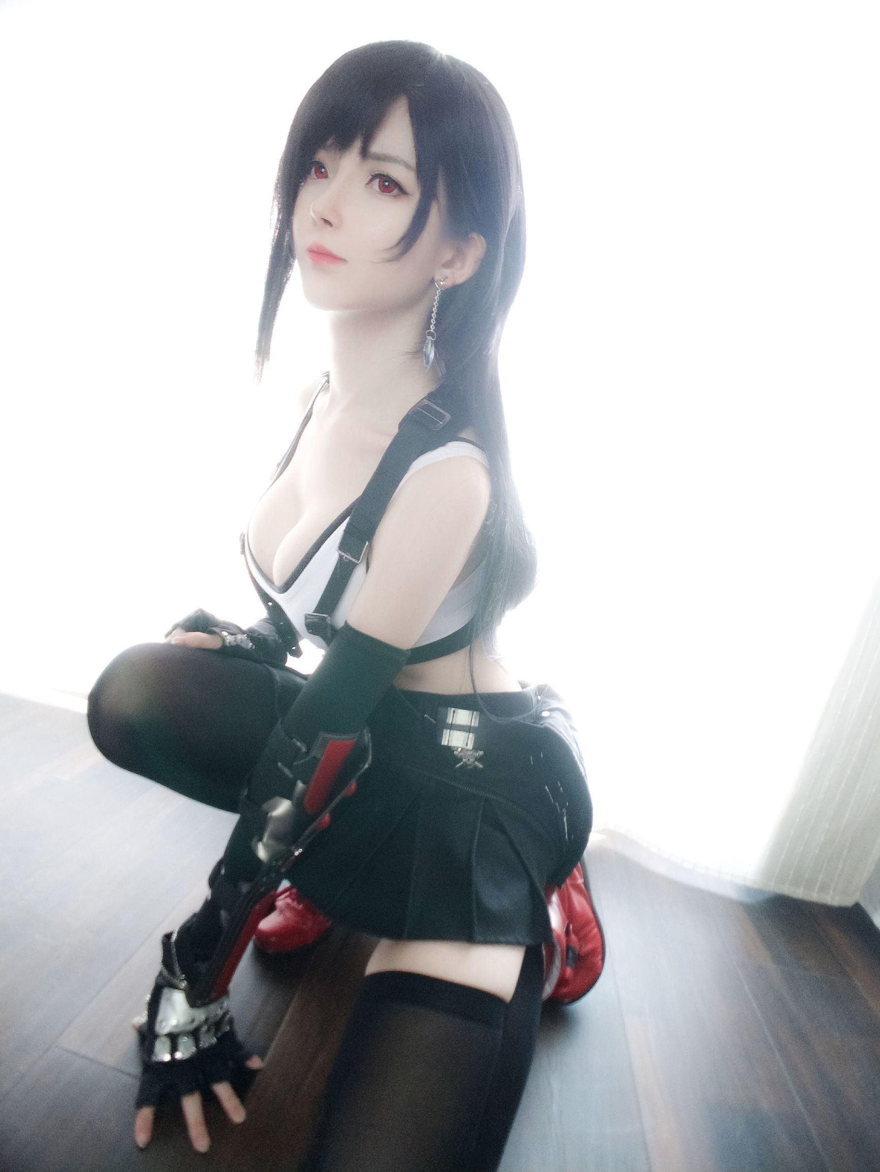 一小央澤 蒂法公式裝
