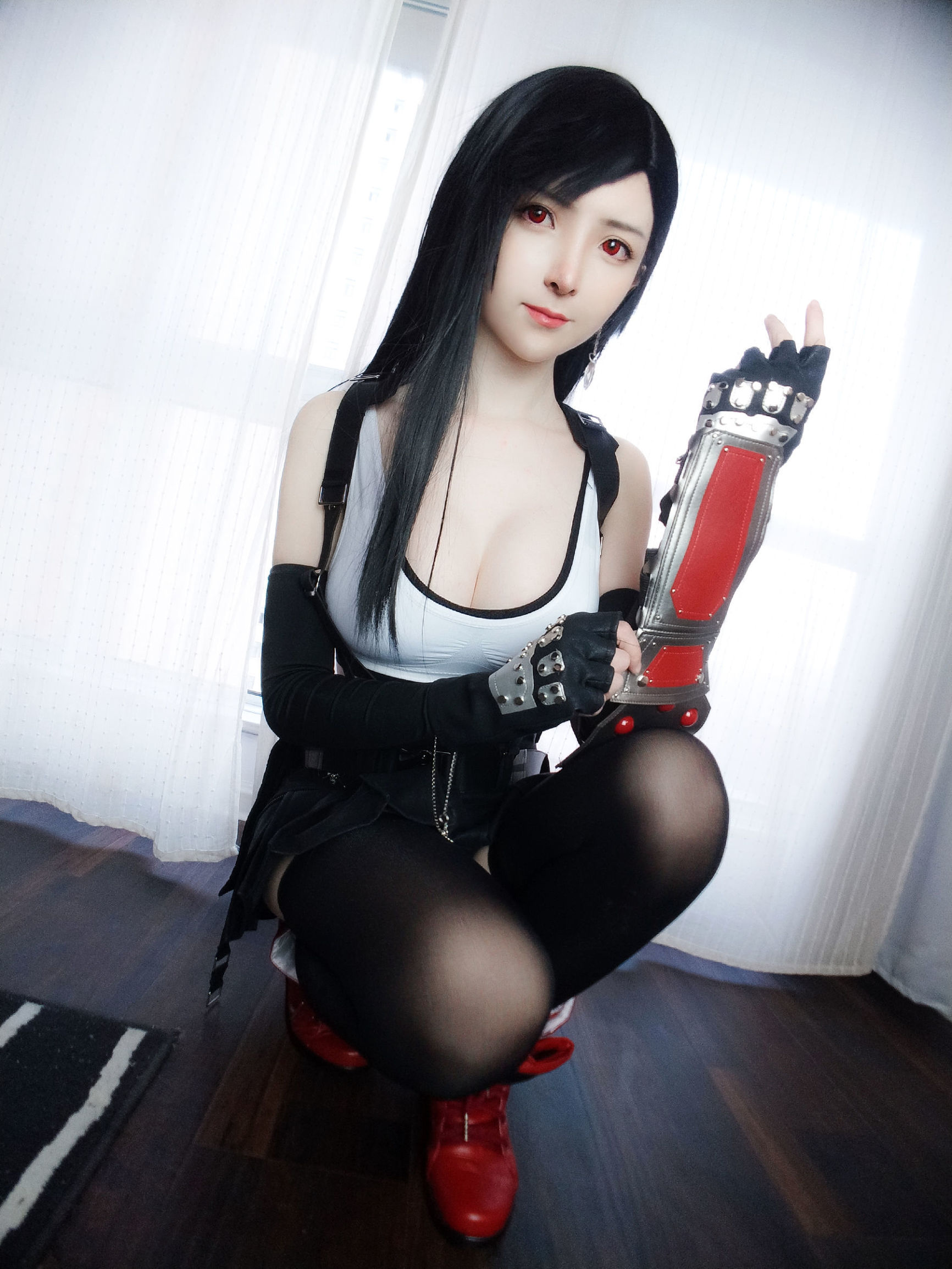 一小央澤 蒂法公式裝