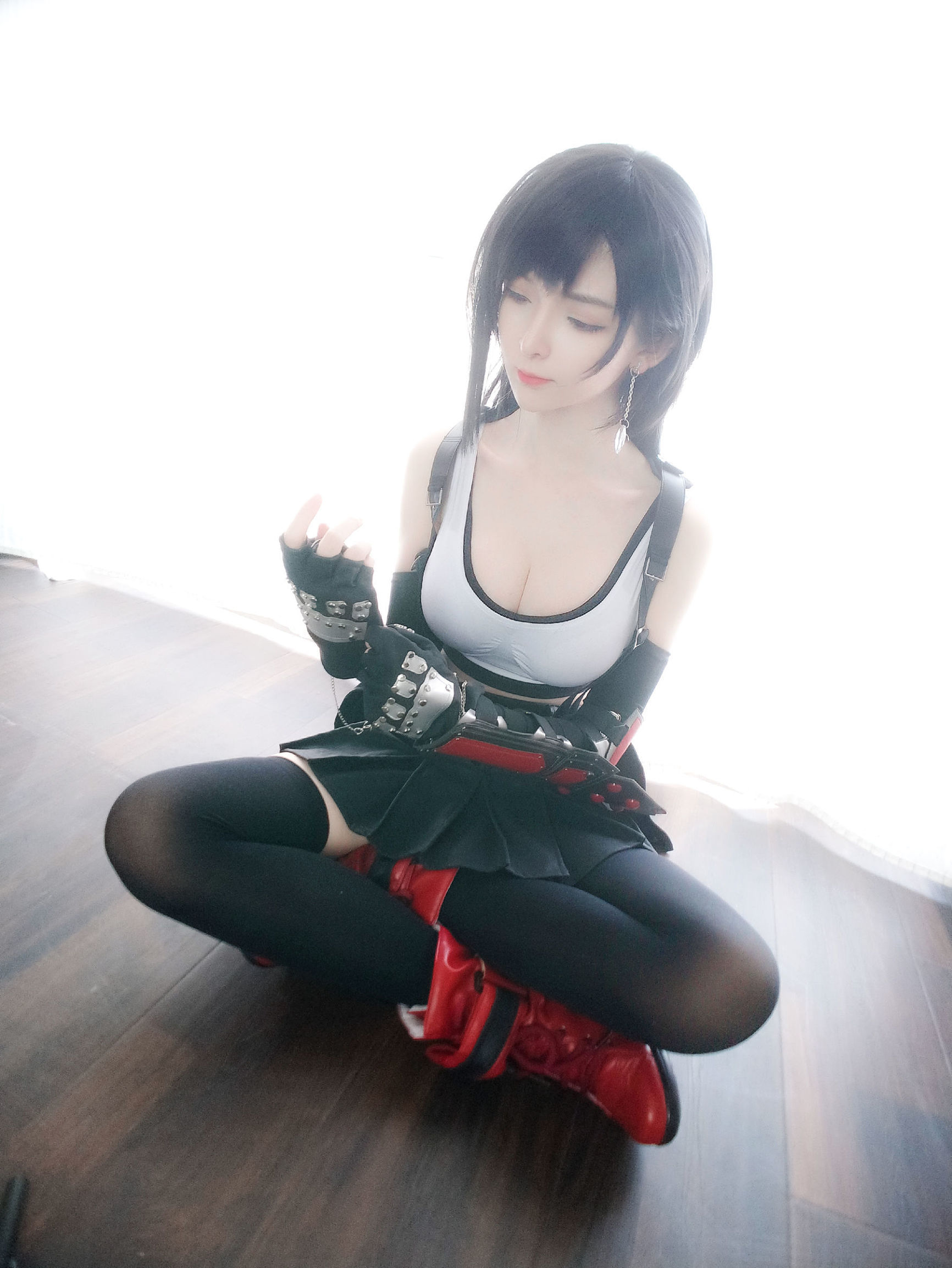一小央澤 蒂法公式裝