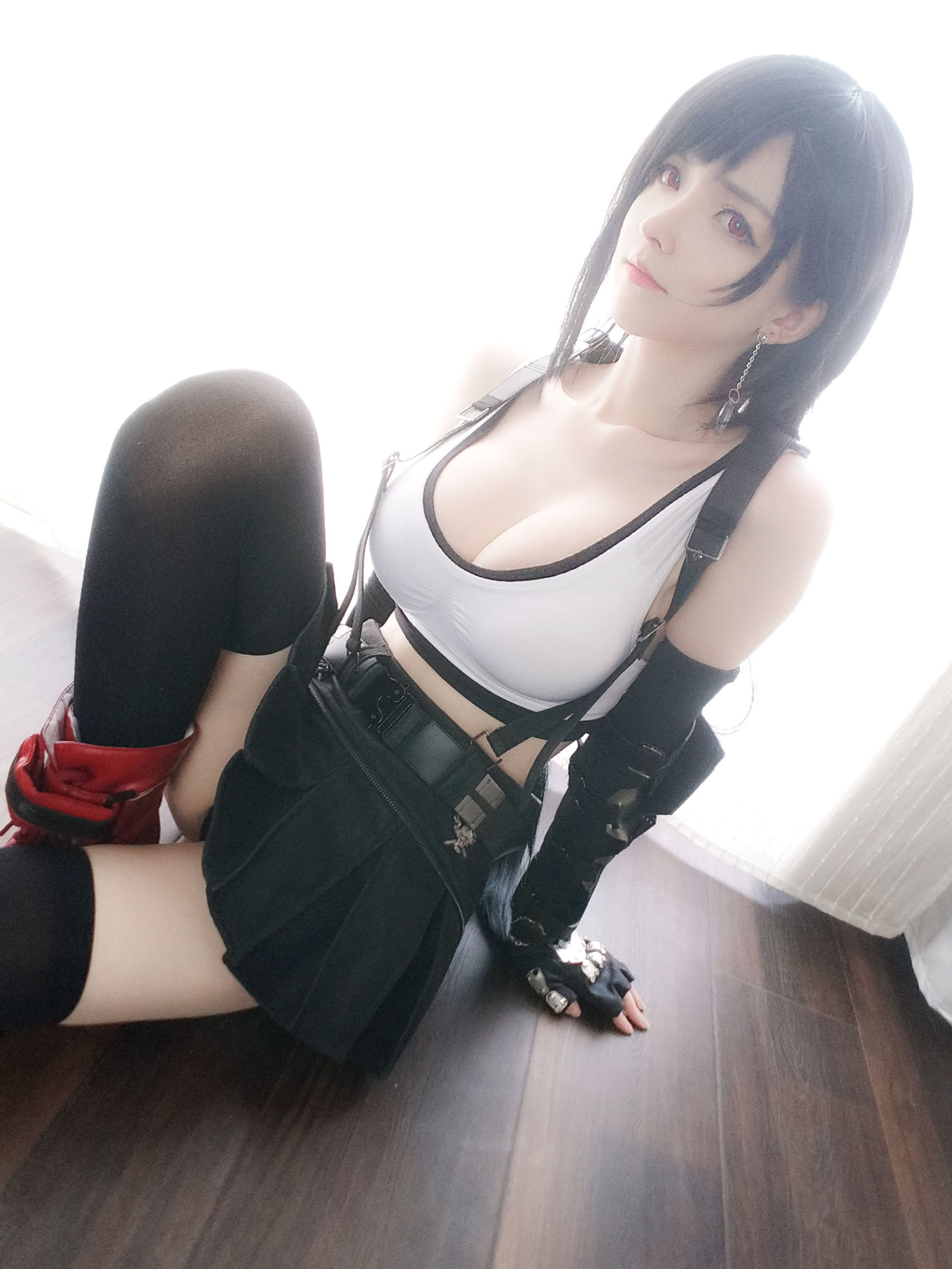 一小央澤 蒂法公式裝