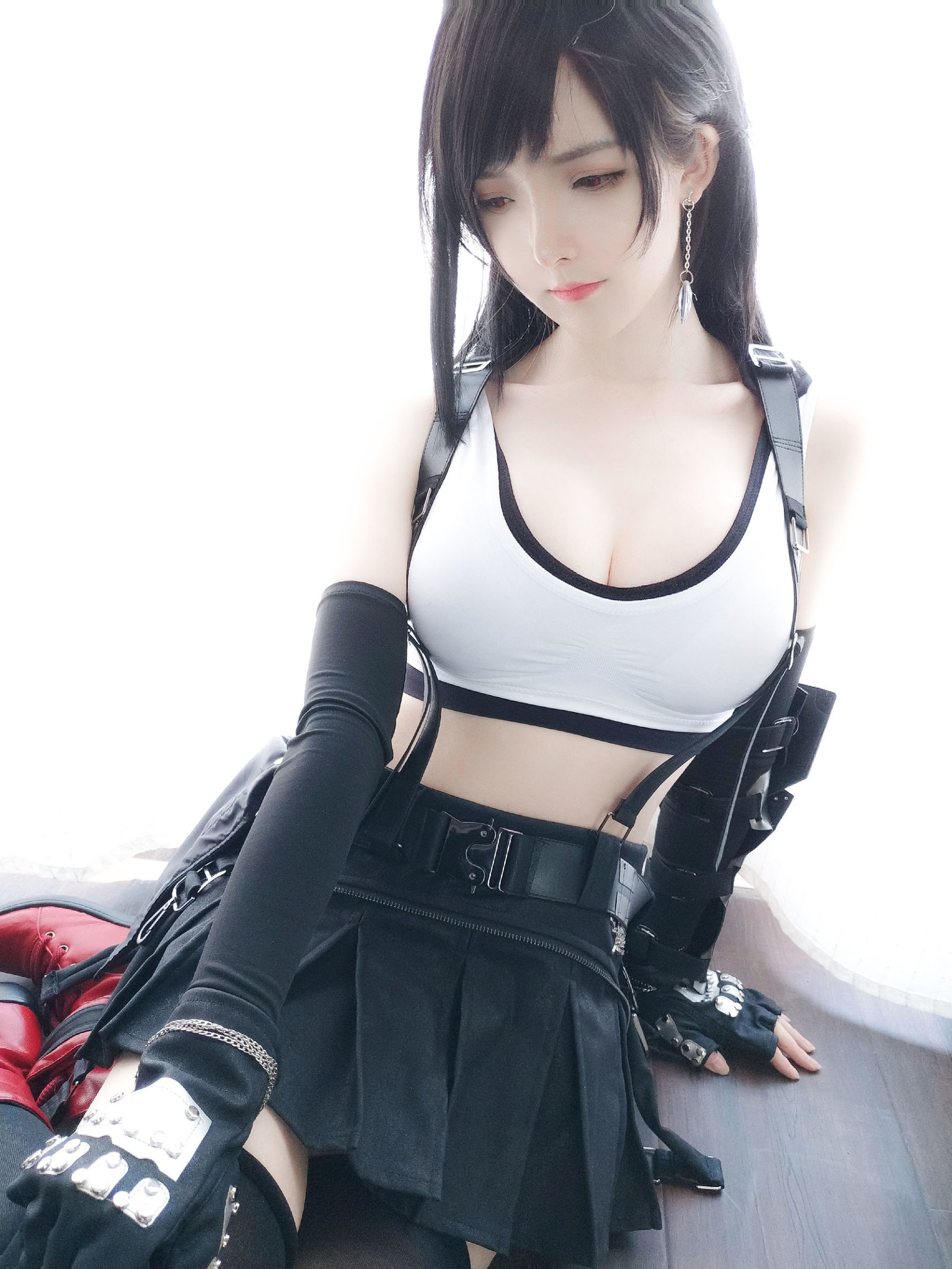 一小央澤 蒂法公式裝