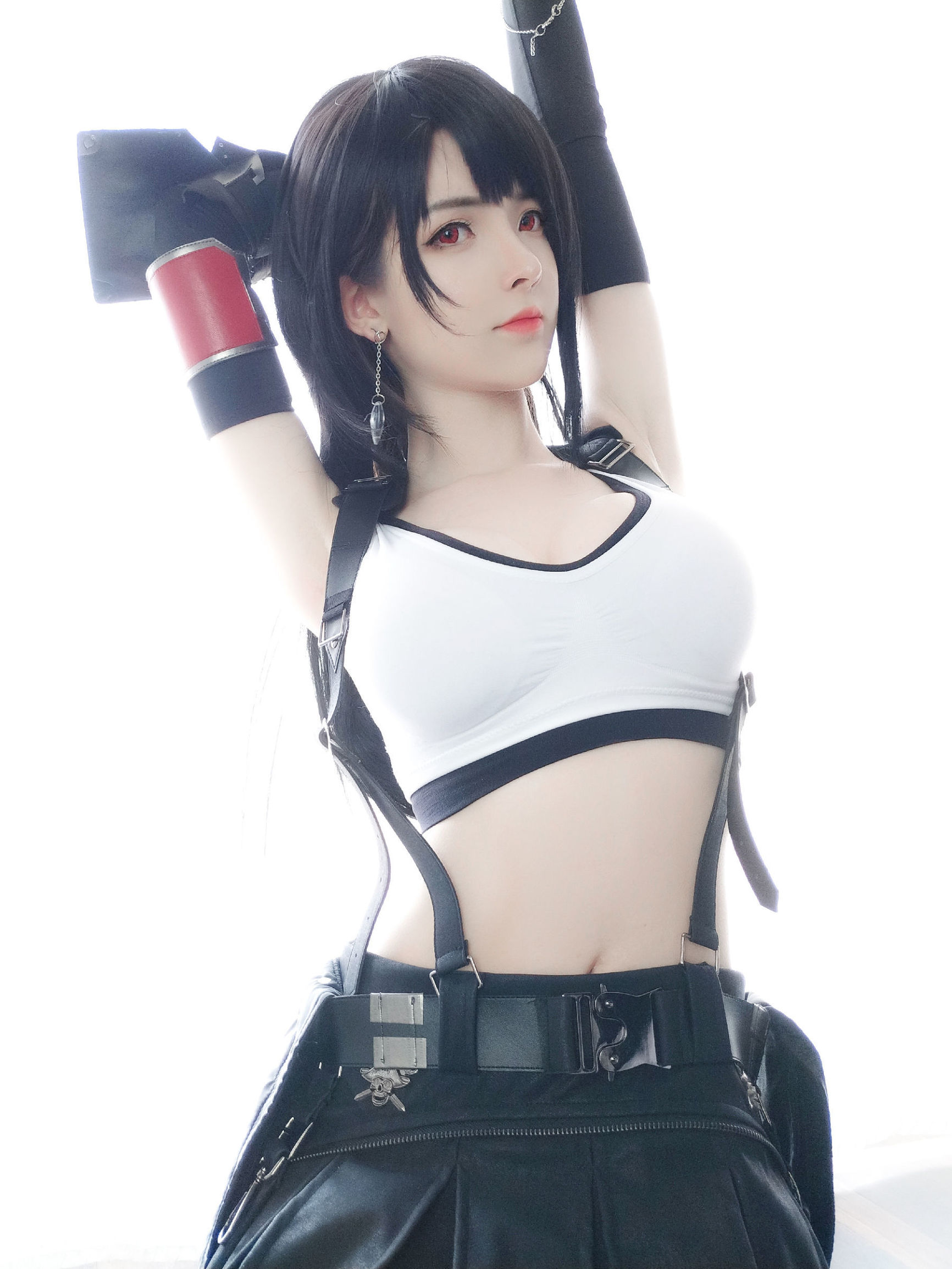 一小央澤 蒂法公式裝