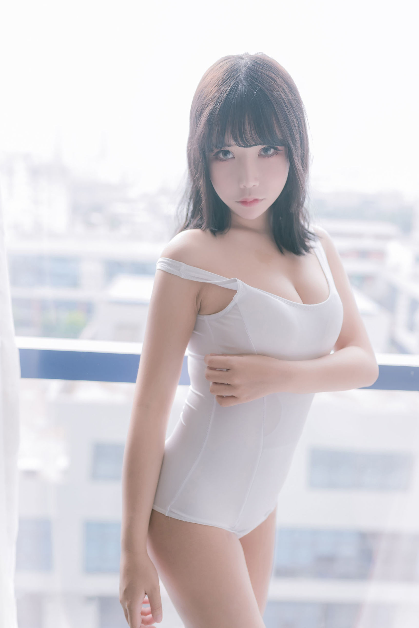 Cô gái 2D ôm đi Mo Zi aa, chị gái lớn.