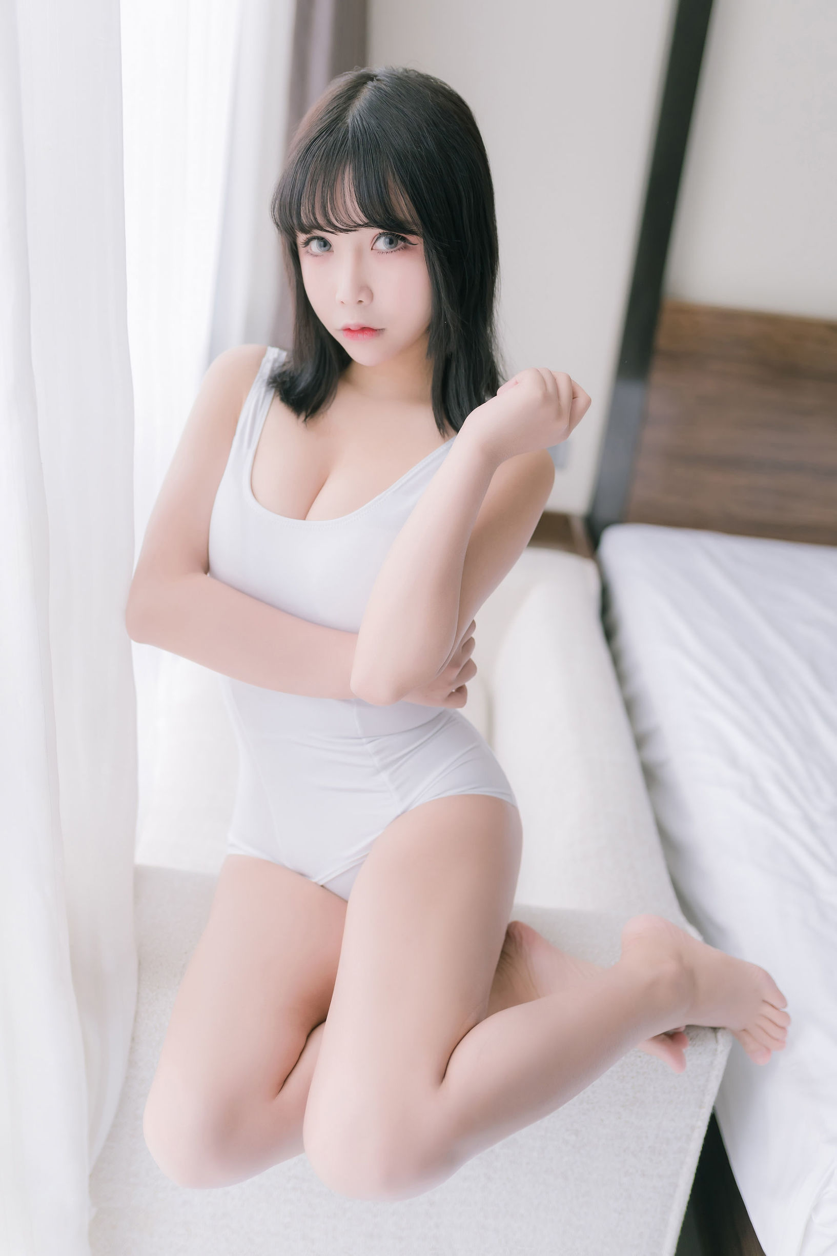 Cô gái 2D ôm đi Mo Zi aa, chị gái lớn.