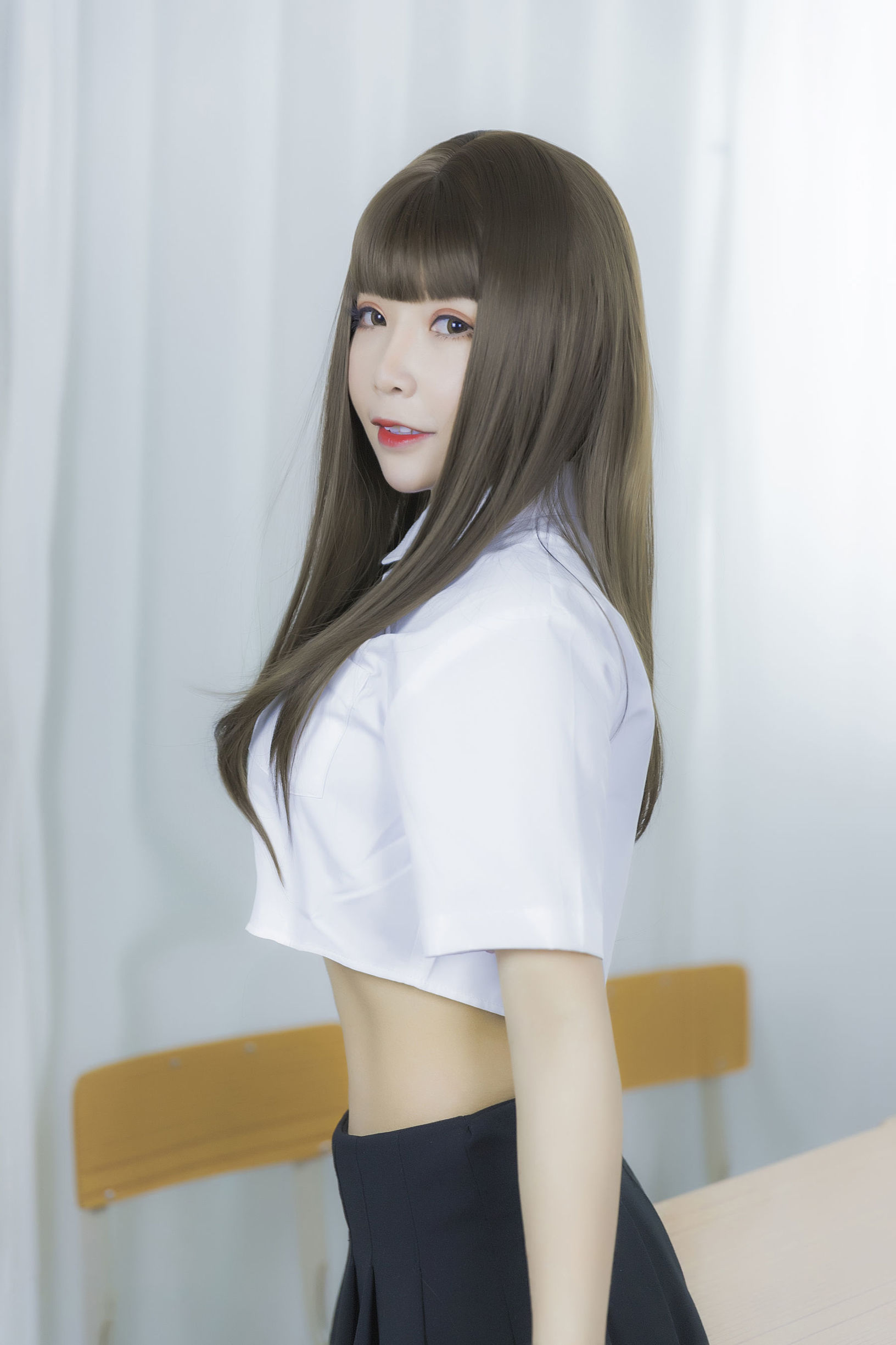 二次元妹子を抱いて連れ去るモ子AA 君が下課するのを待つ