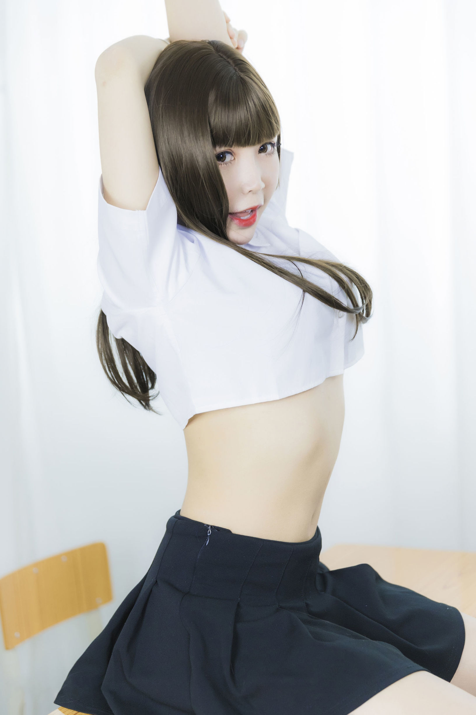 二次元妹子を抱いて連れ去るモ子AA 君が下課するのを待つ