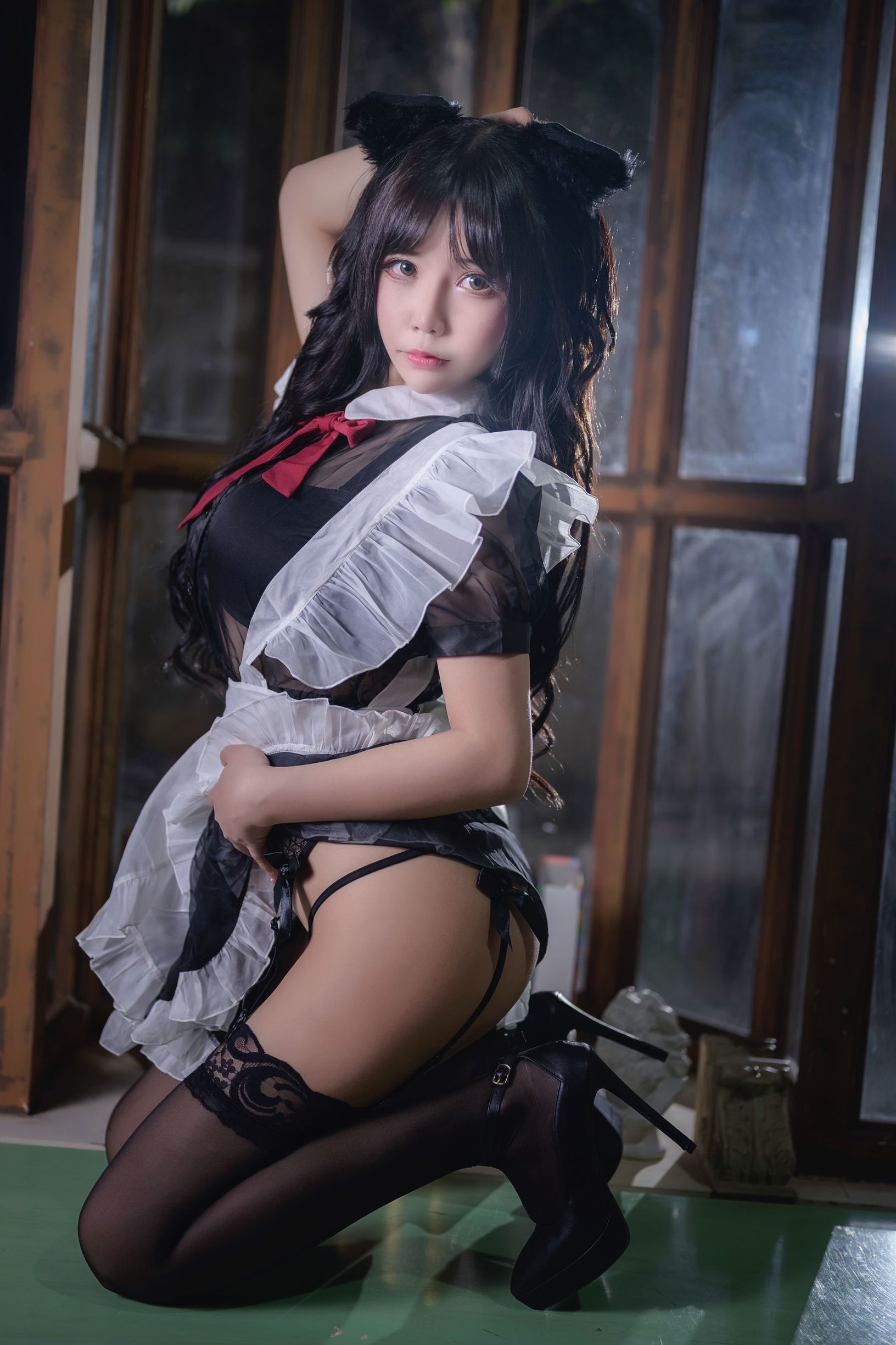 Two-dimensional girl takes away Mozi aa, black silk cat maid