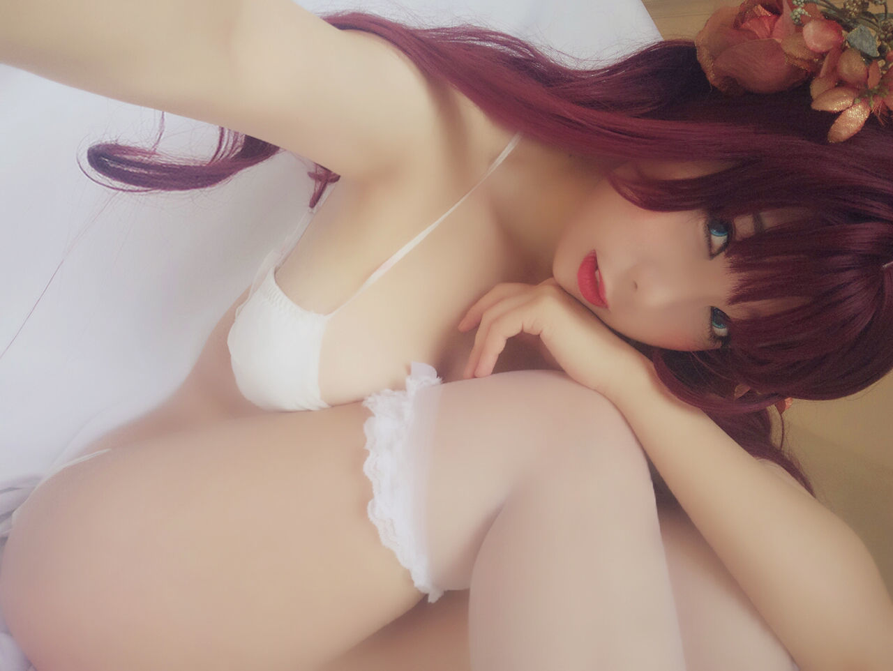 二次元巨乳美女鹿野希 紅月幻想