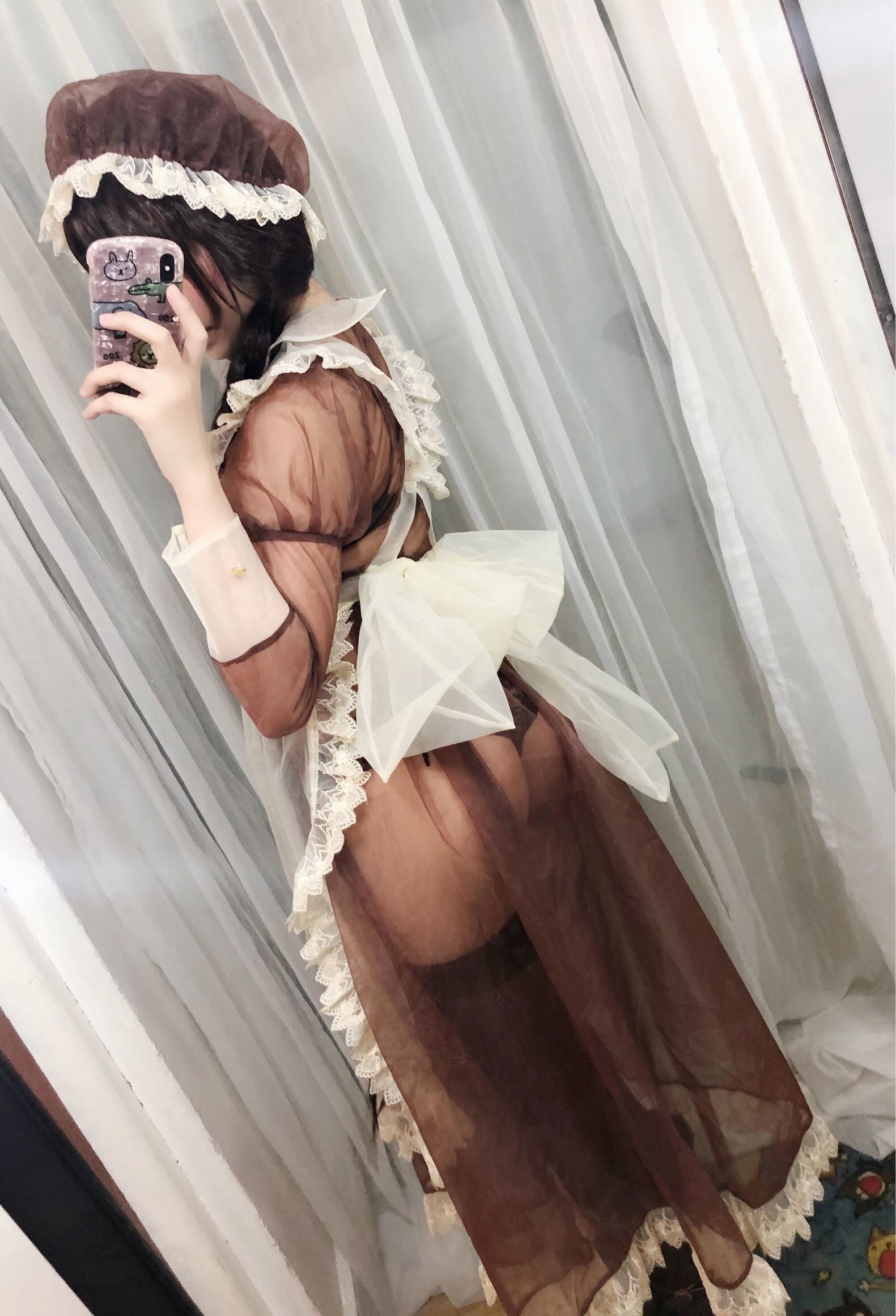 二次元巨乳美女鹿野希 透明メイド