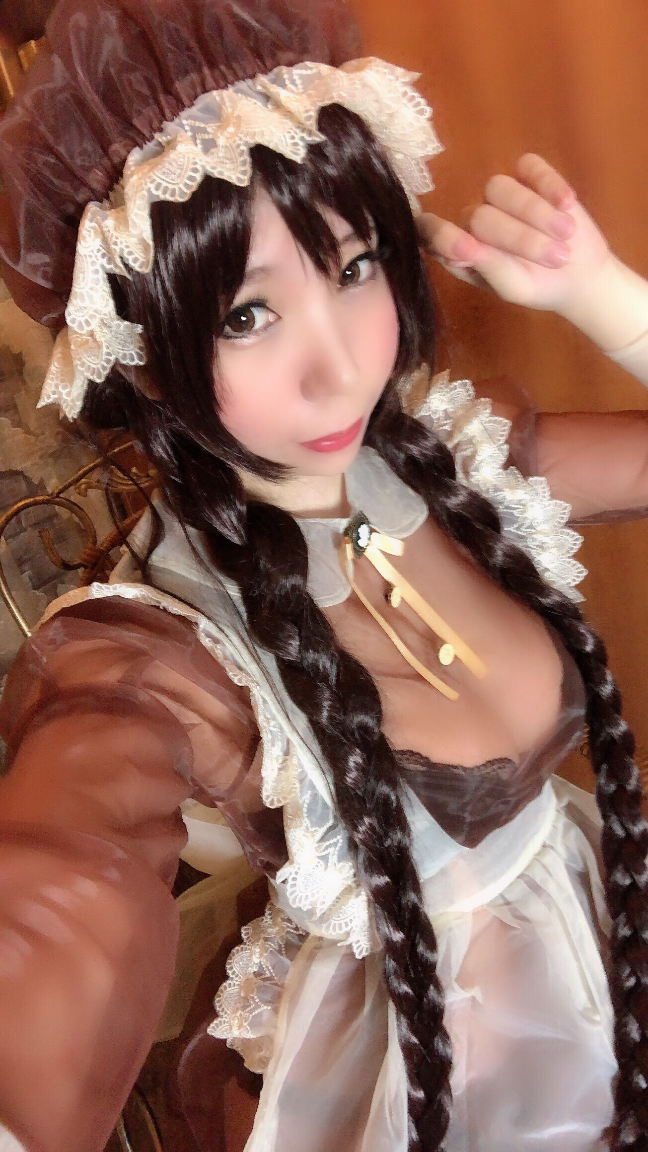 二次元巨乳美女鹿野希 透明メイド