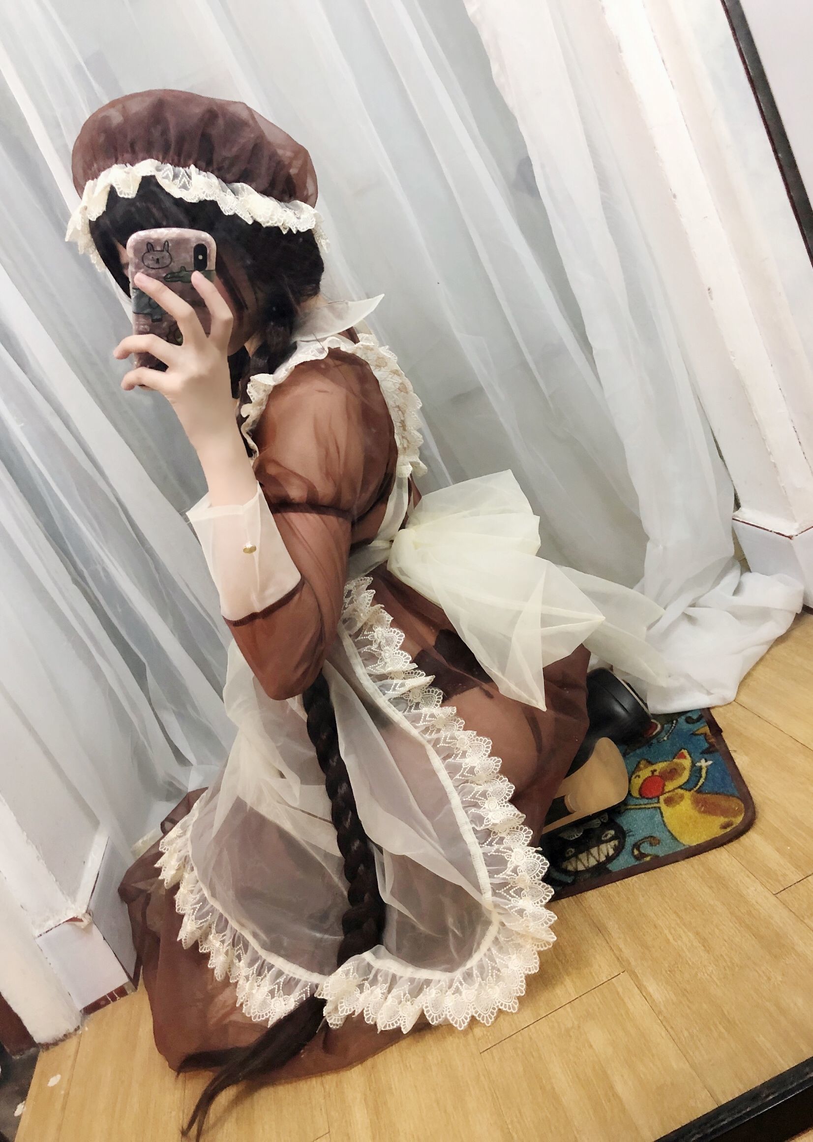 二次元巨乳美女鹿野希 透明メイド