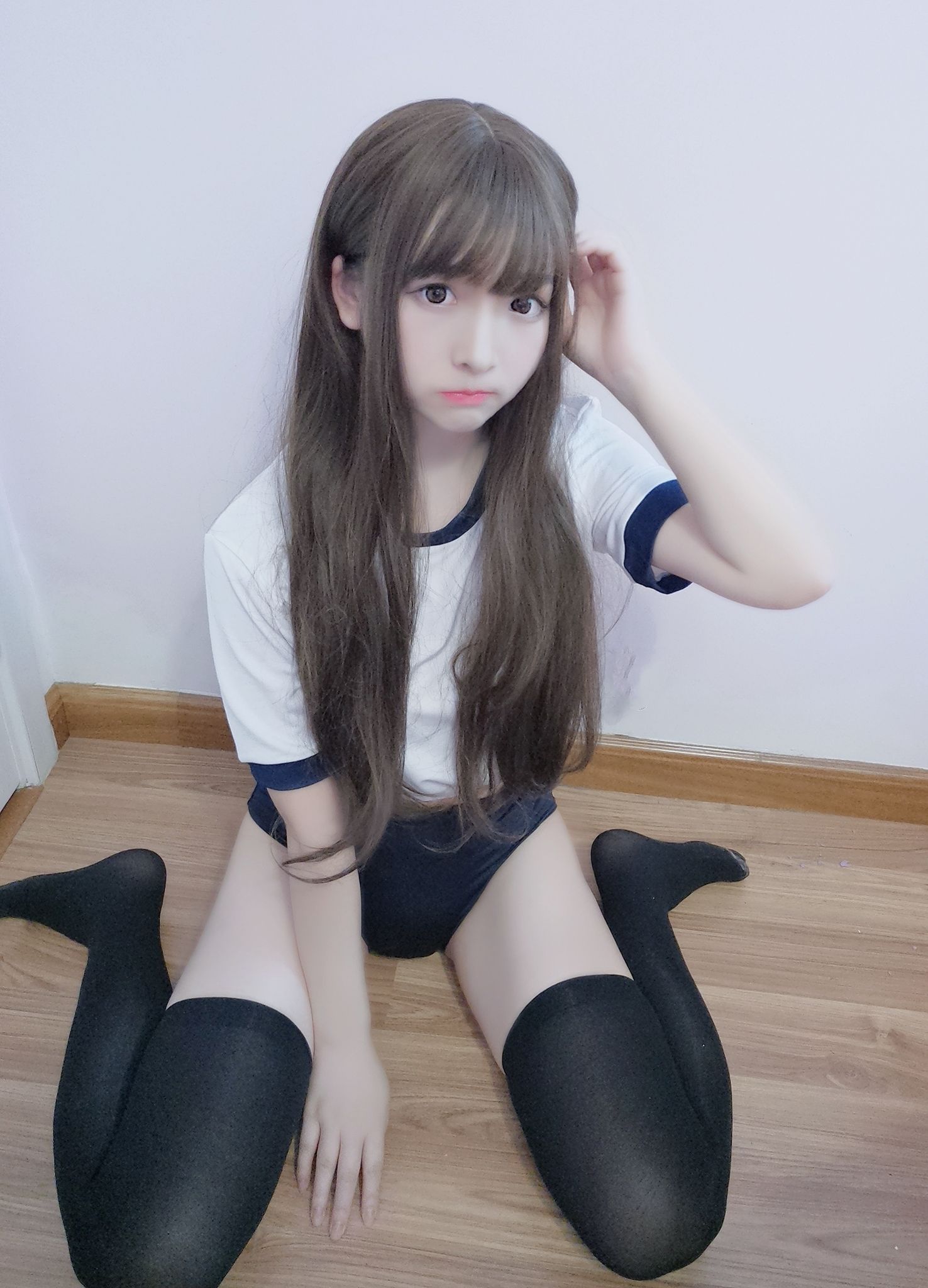 二次元美女古川カグラ 体操服