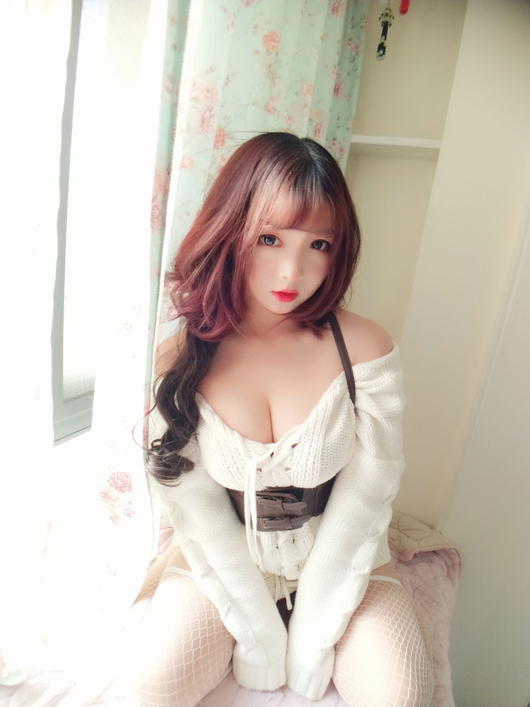 二次元美女古川卡古拉 呼之欲出